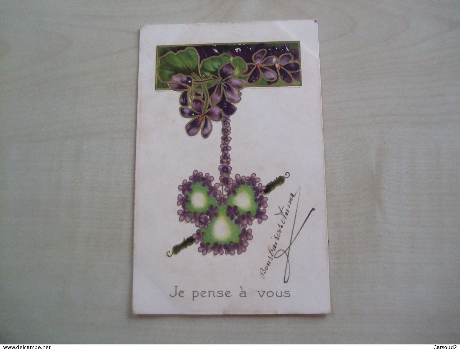 Carte Postale Ancienne En Relief JE PENSE A VOUS Violettes - Fleurs