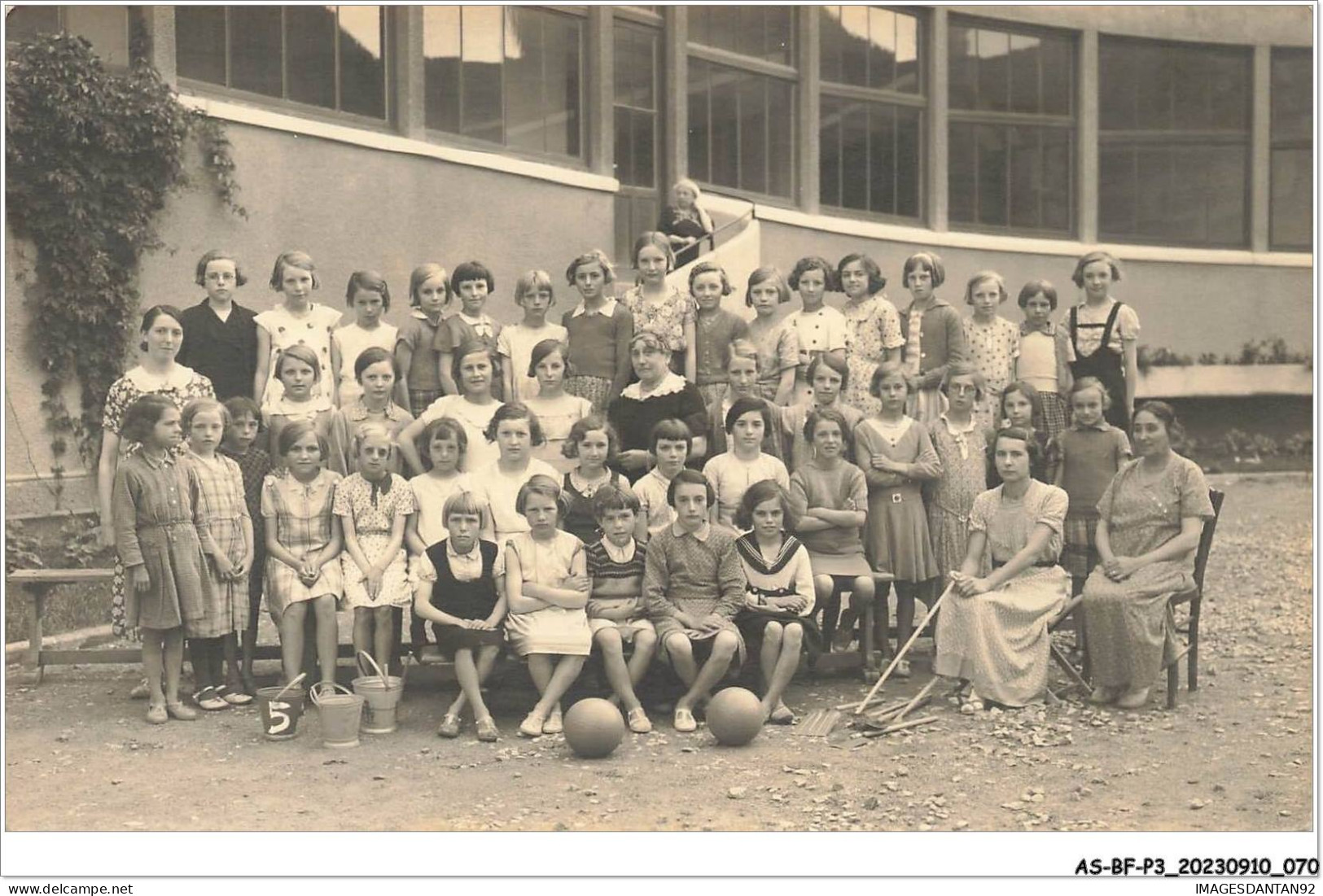 AS#BFP3-1002 - Belgique - TIBERGHIEN - Ecoles Des Filles - CARTE PHOTO - Autres & Non Classés