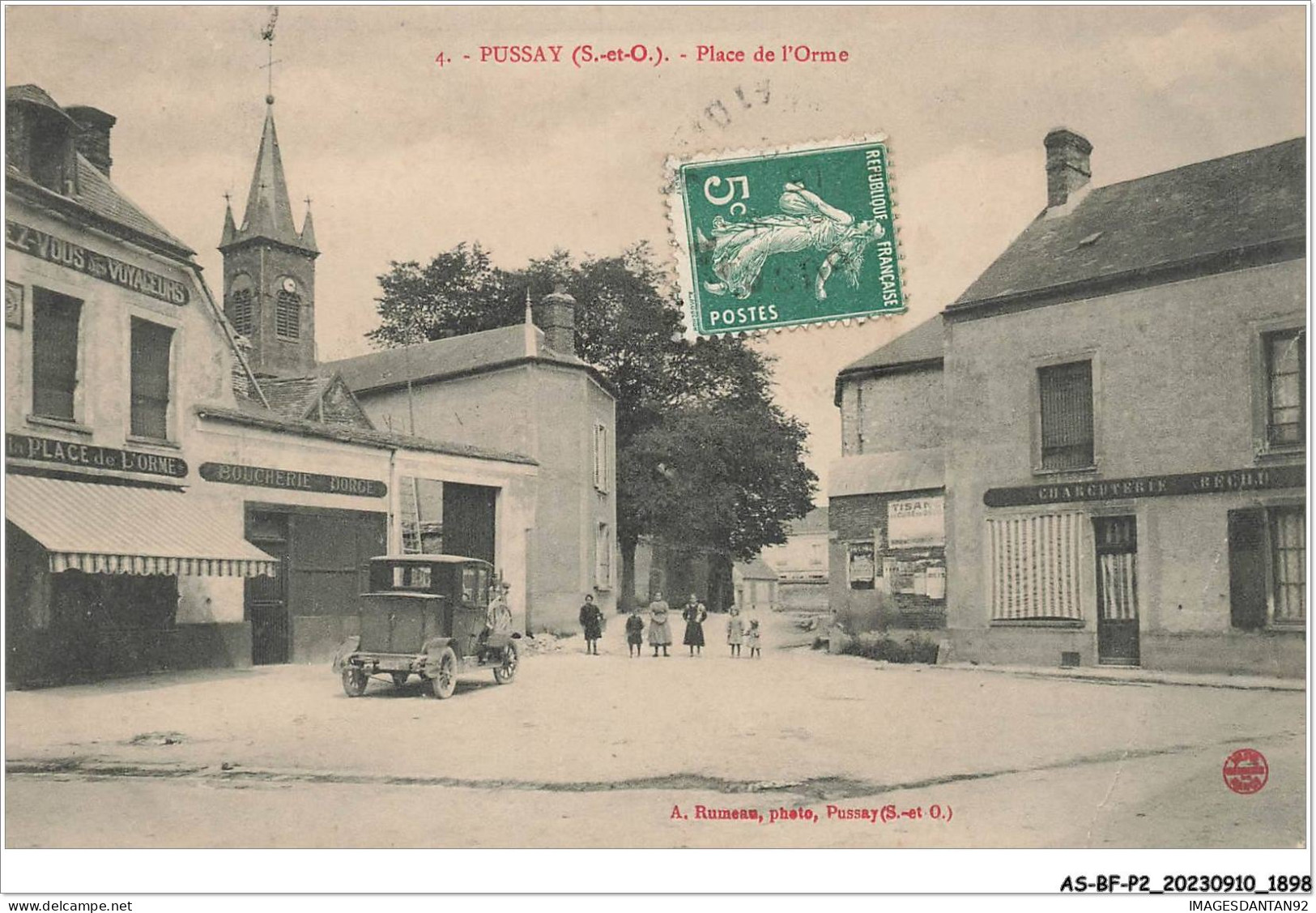 AS#BFP2-91-0950 - PUSSAY - Place De L'Orme - Boucherie, Café Au Rendez-vous Des Voyageurs - Autres & Non Classés