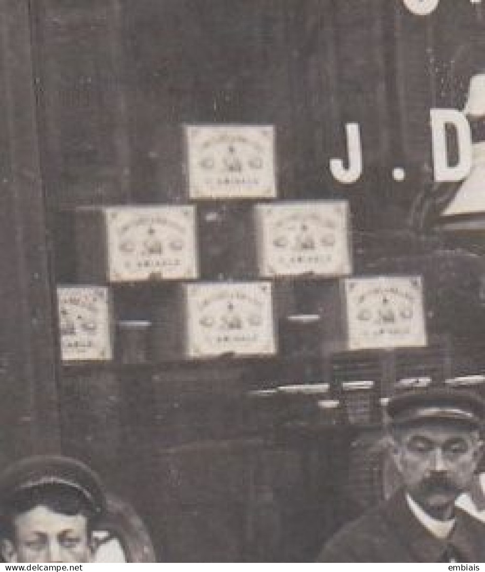 BAR LE DUC Carte Photo Succursale Cafés J. DEBRAY Triporteurs, En Vitrine Confiture De Bar-le-Duc De G. AMIABLE - Bar Le Duc