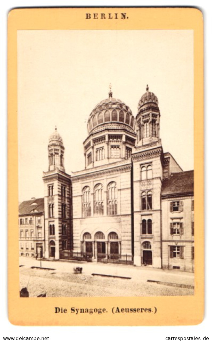 Fotografie Unbekannter Fotograf, Ansicht Berlin, Blick Auf Die Synagoge In Der Oranienstrasse, Aussenansicht  - Places