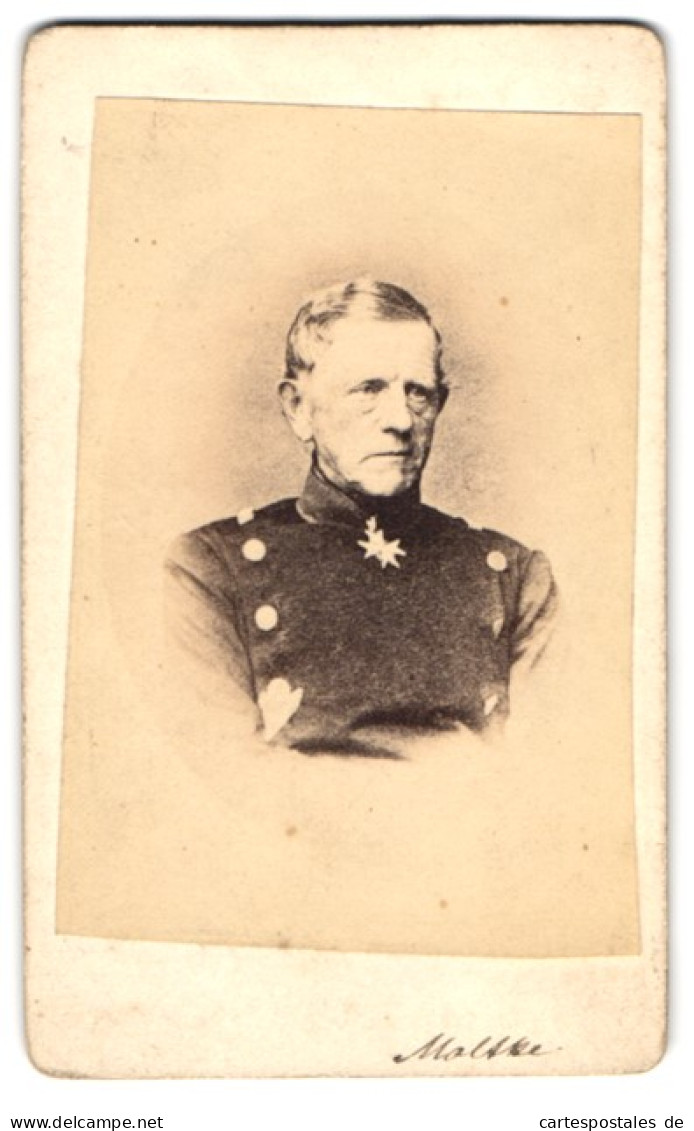 Fotografie Unbekannter Fotograf Und Ort, Generalfeldmarschall Helmuth Von Moltke In Uniform Mit Pour Le Merit Orden  - Guerre, Militaire