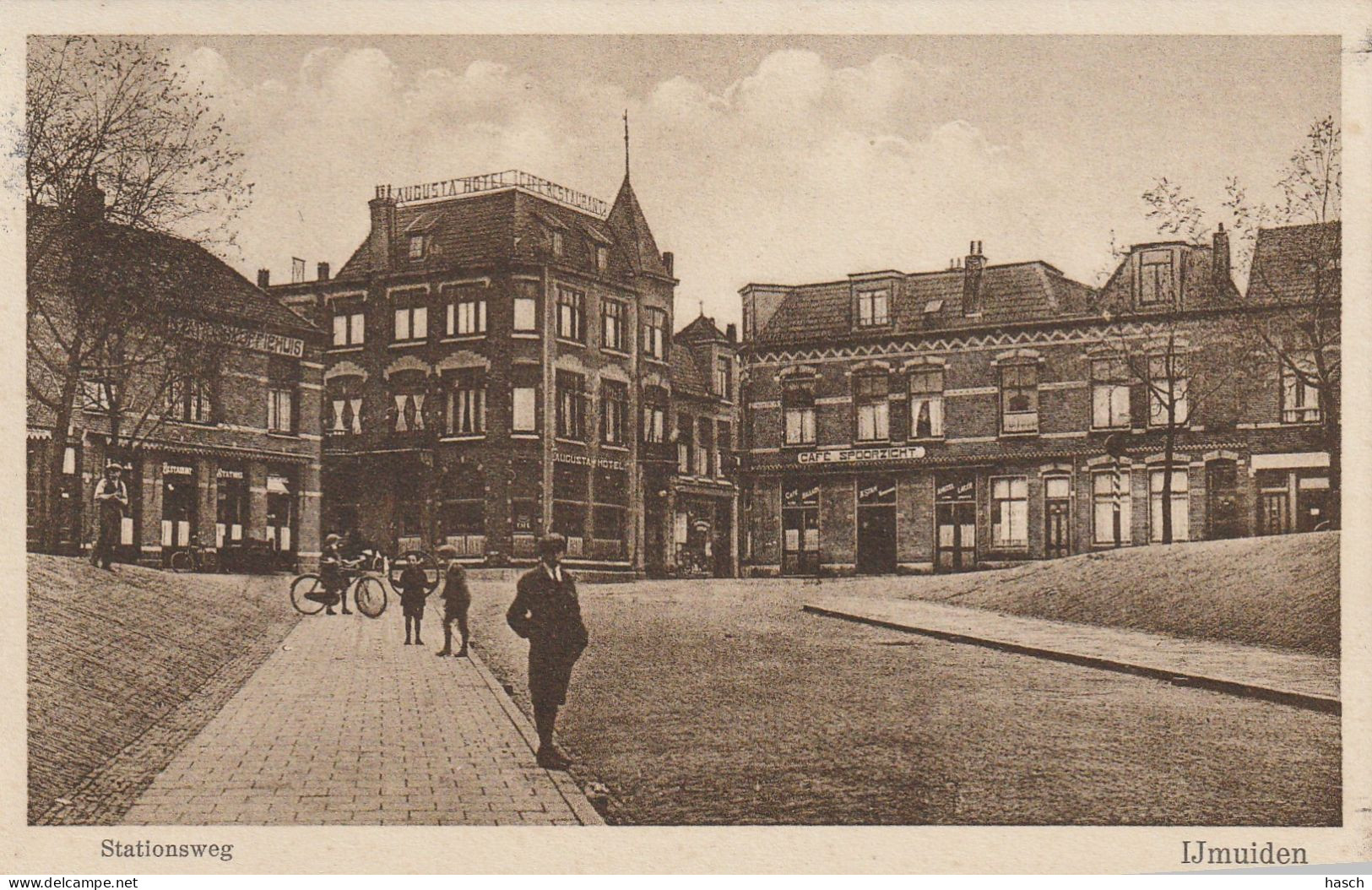 4934 146 IJmuiden, Stationsweg. 1929.  - IJmuiden