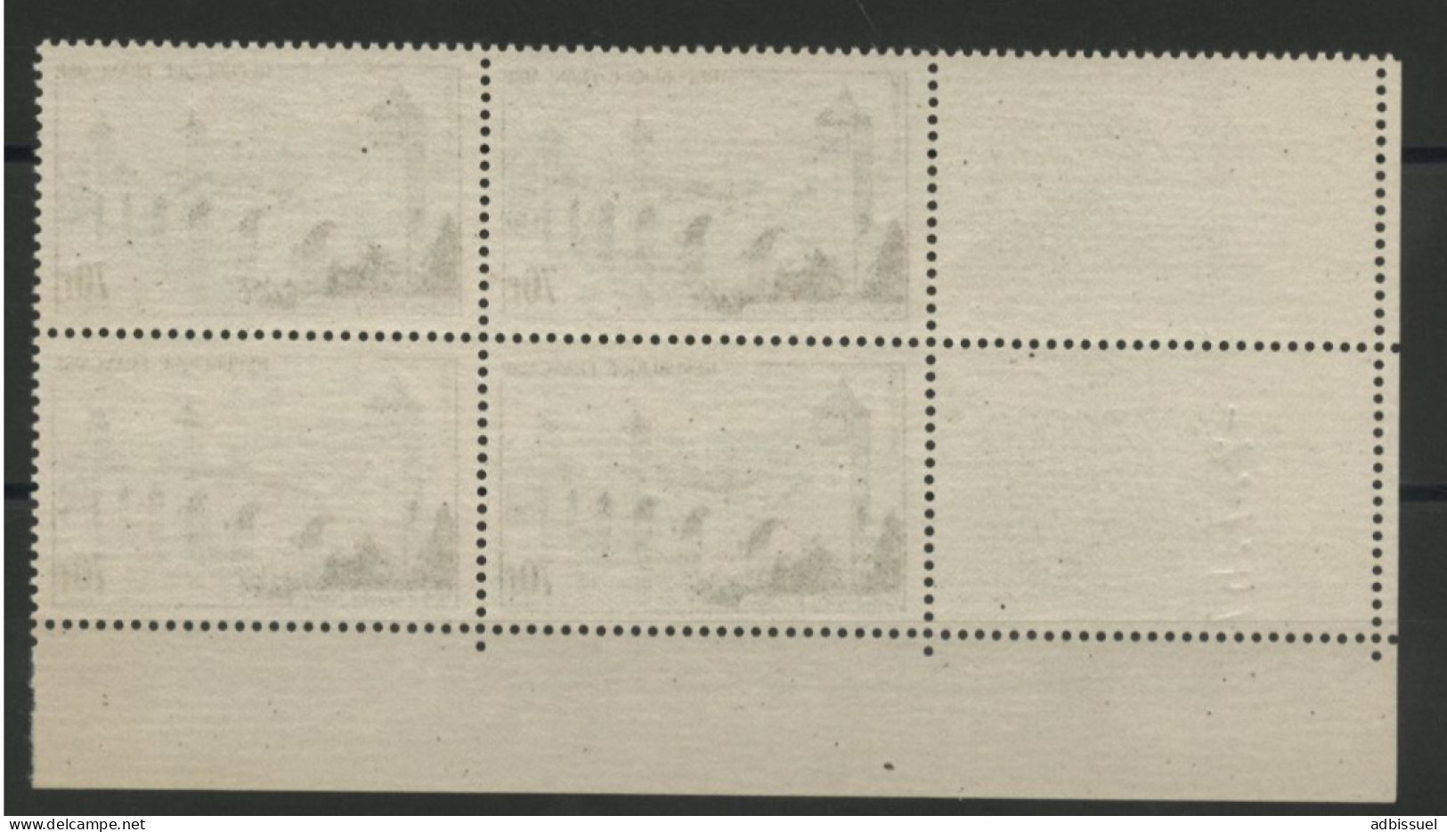 N° 1119 COTE 115 € Bloc De 4 Neuf ** (MNH) Avec Coin Daté Du 6/8/57. "Le Pont Valentré, Cahors". Voir Description - 1950-1959