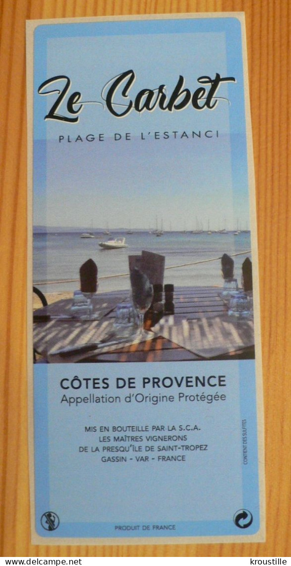 THEME BATEAU / VACANCES : ETIQUETTE LE CARBET - COTES DE PROVENCE - NEUVE - Bateaux à Voile & Voiliers