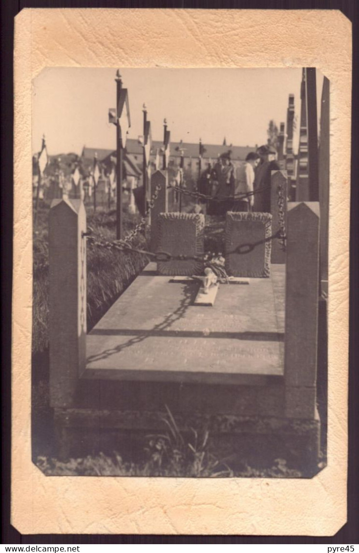 Photo Collée Sur Carton ( 14 X 9 Cm ) " Cimetière " - Places