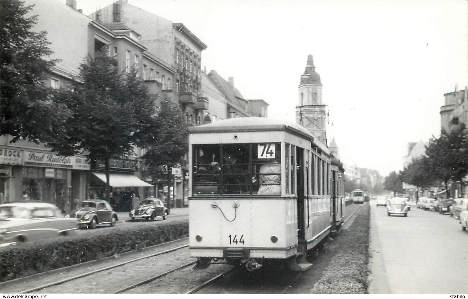 TRAMWAY - ALLEMAGNE - BERLIN VOITURE 144 LIGNE 74 - Trains