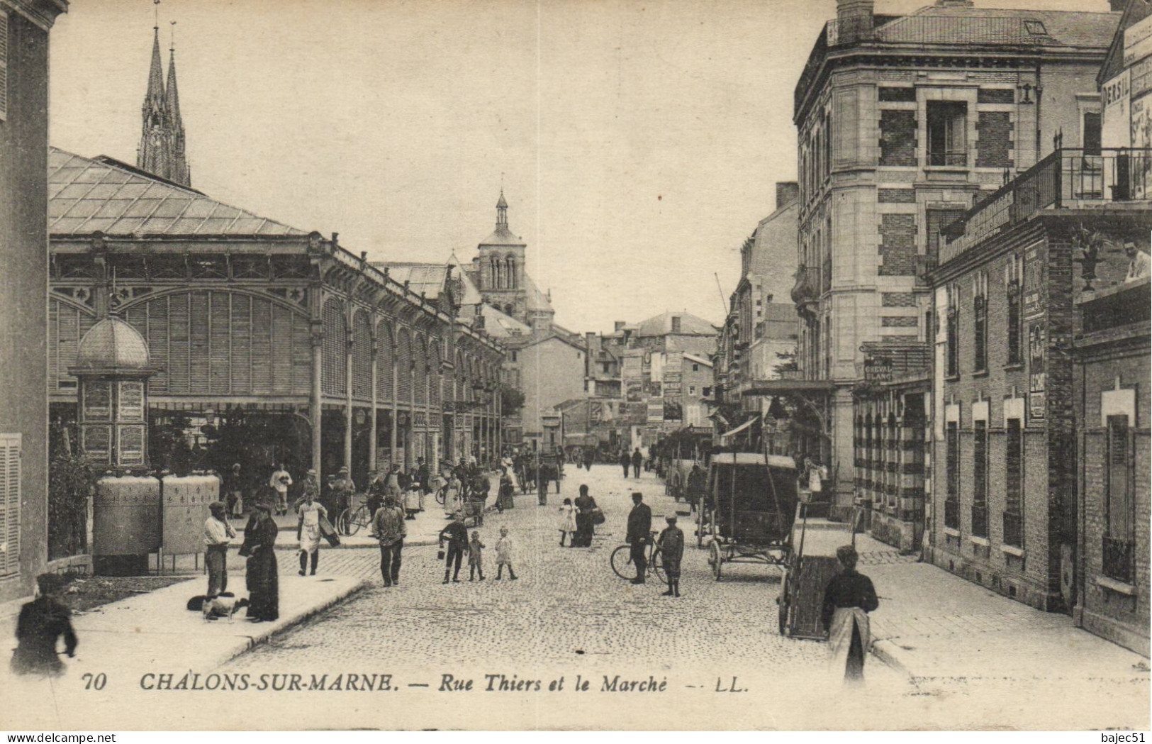 Châlons Sur Marne - Rue Thiers Et Le Marché - Châlons-sur-Marne