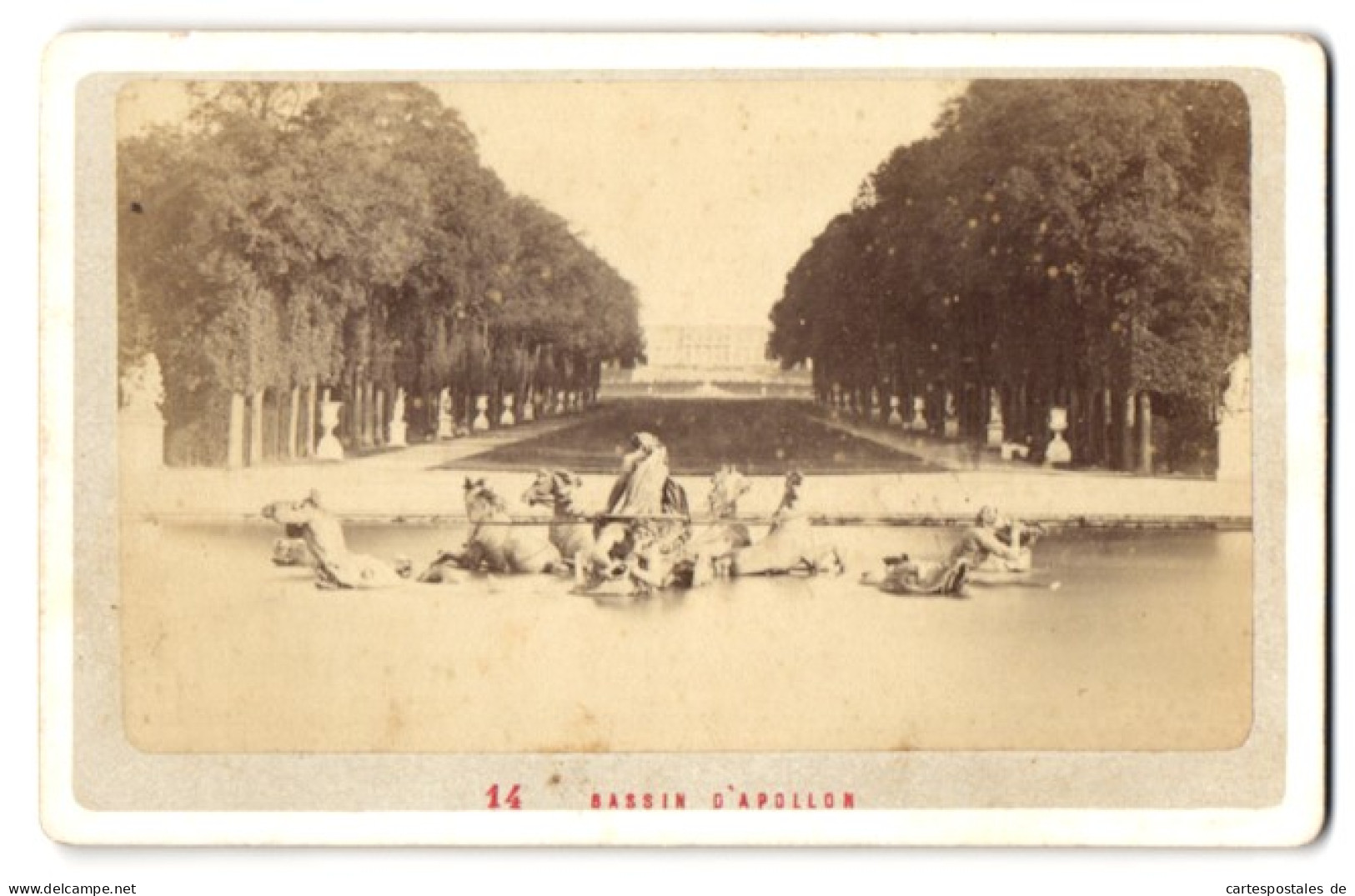 Photo Photographe Inconnu,  Vue De Versailles, Bassin D`Apollon, Vue De Château  - Places