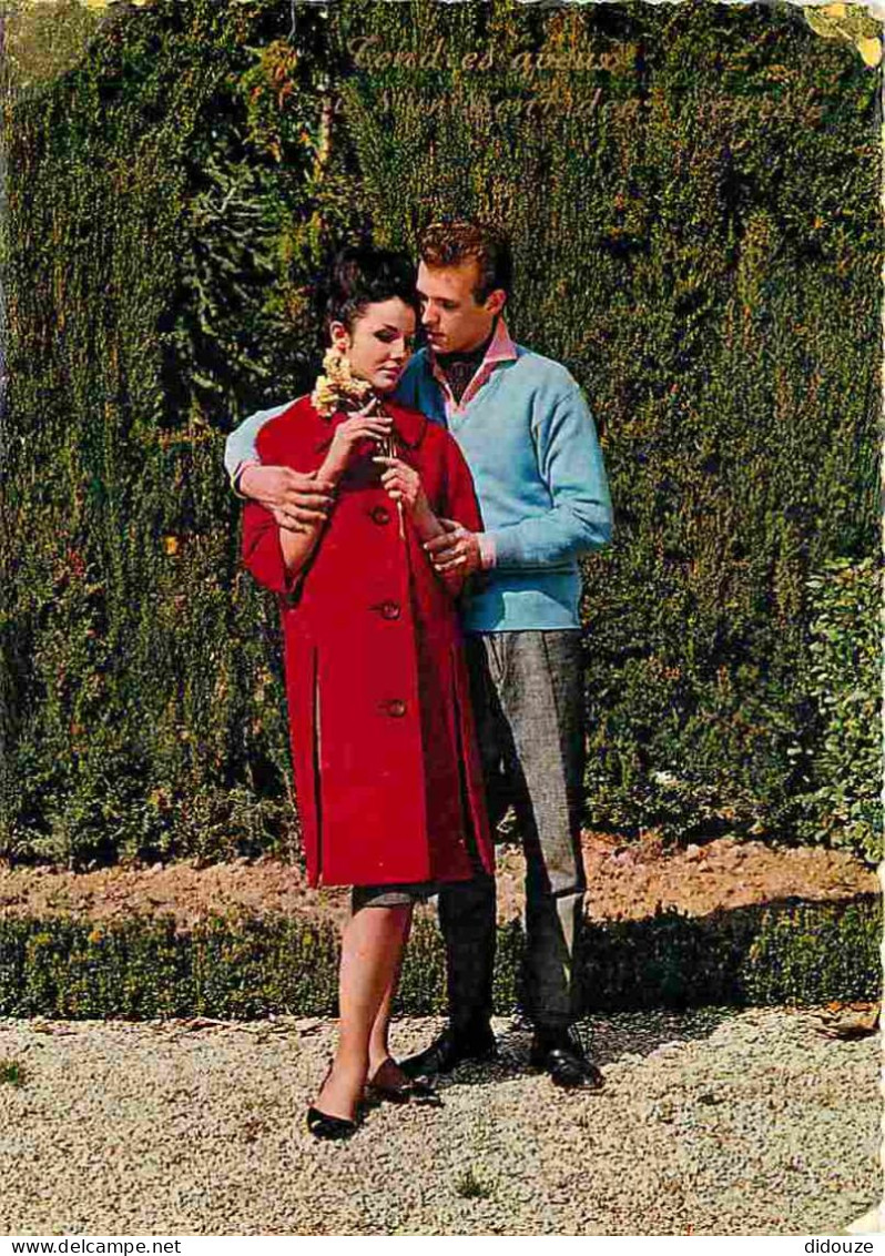 Couples - Carte Dentelée - CPSM Grand Format - Voir Scans Recto-Verso - Couples