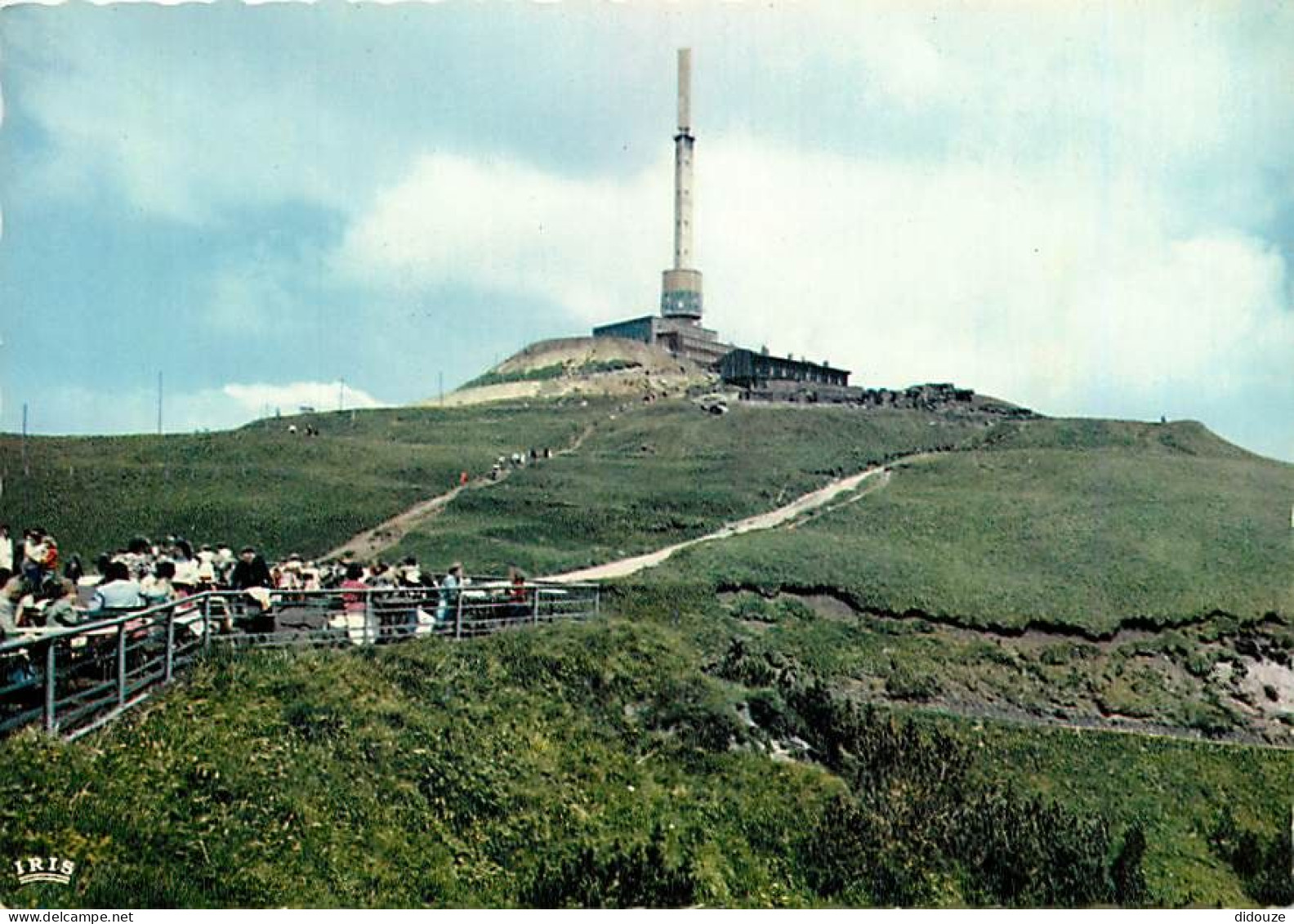 63 - Le Puy De Dome - Le Sommet Et Le Poste De Relais De Télévision - Carte Dentelée - CPM - Carte Neuve - Voir Scans Re - Autres & Non Classés