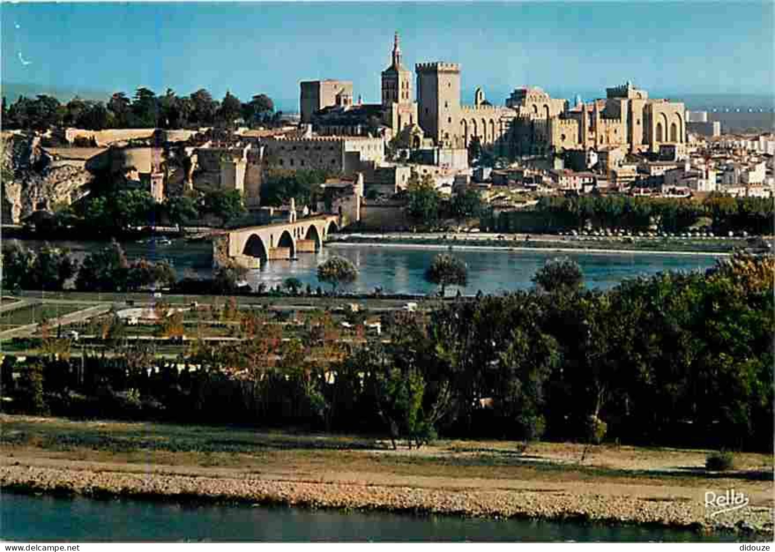 84 - Avignon - Le Pont Saint Bénézet Le Petit Palais Et Le Palais Des Papes Vus De La Tour Philippe Le Bel - Carte Neuve - Avignon