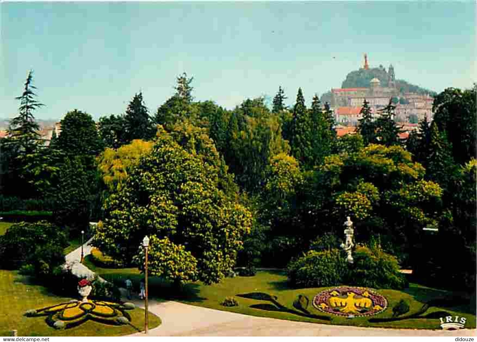 43 - Le Puy En Velay - Le Jardin Viray - Au Fond Statue De Notre-Dame De France - CPM - Voir Scans Recto-Verso - Le Puy En Velay