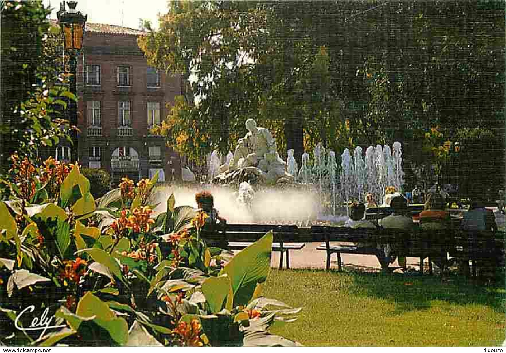 31 - Toulouse - Place Wilson - Statue De Goudouli - Jets D'eau - CPM - Voir Scans Recto-Verso - Toulouse