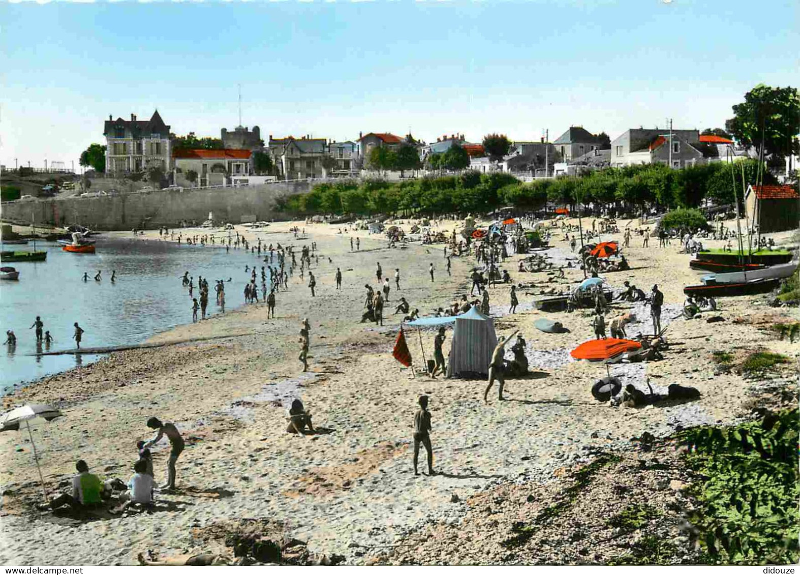 17 - Fouras - La Plage Sud - Scènes De Plage - Mention Photographie Véritable - Carte Dentelée - CPSM Grand Format - Voi - Fouras-les-Bains