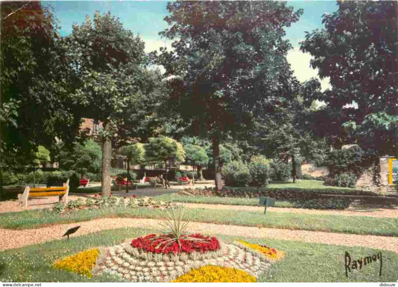 92 - Vanves - Le Jardin De La Mairie - CPM - Voir Scans Recto-Verso - Vanves