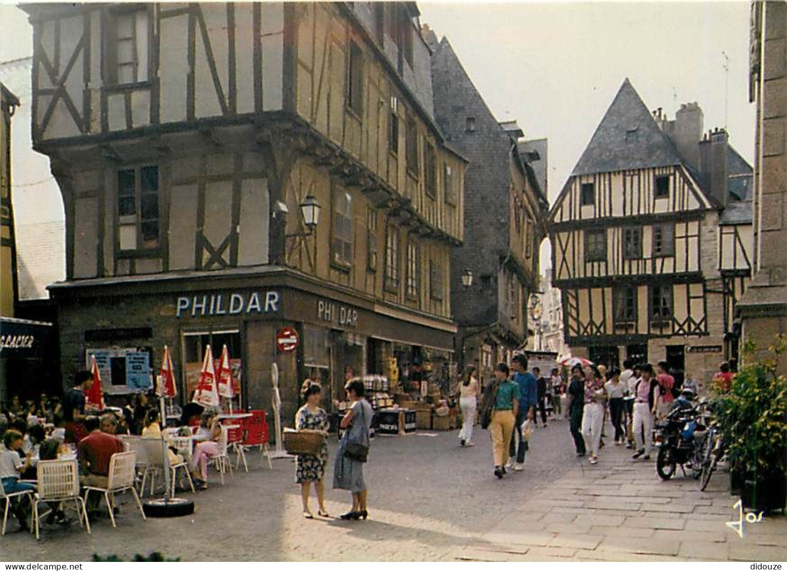 56 - Vannes - CPM - Voir Scans Recto-Verso - Vannes