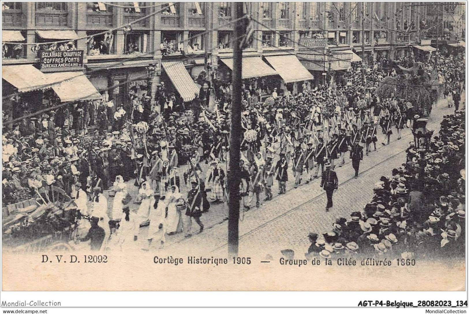 AGTP4-0298-BELGIQUE - BRUXELLES - Cortège Historique 1905 - Groupe De La Citée Délivrée  - Fêtes, événements