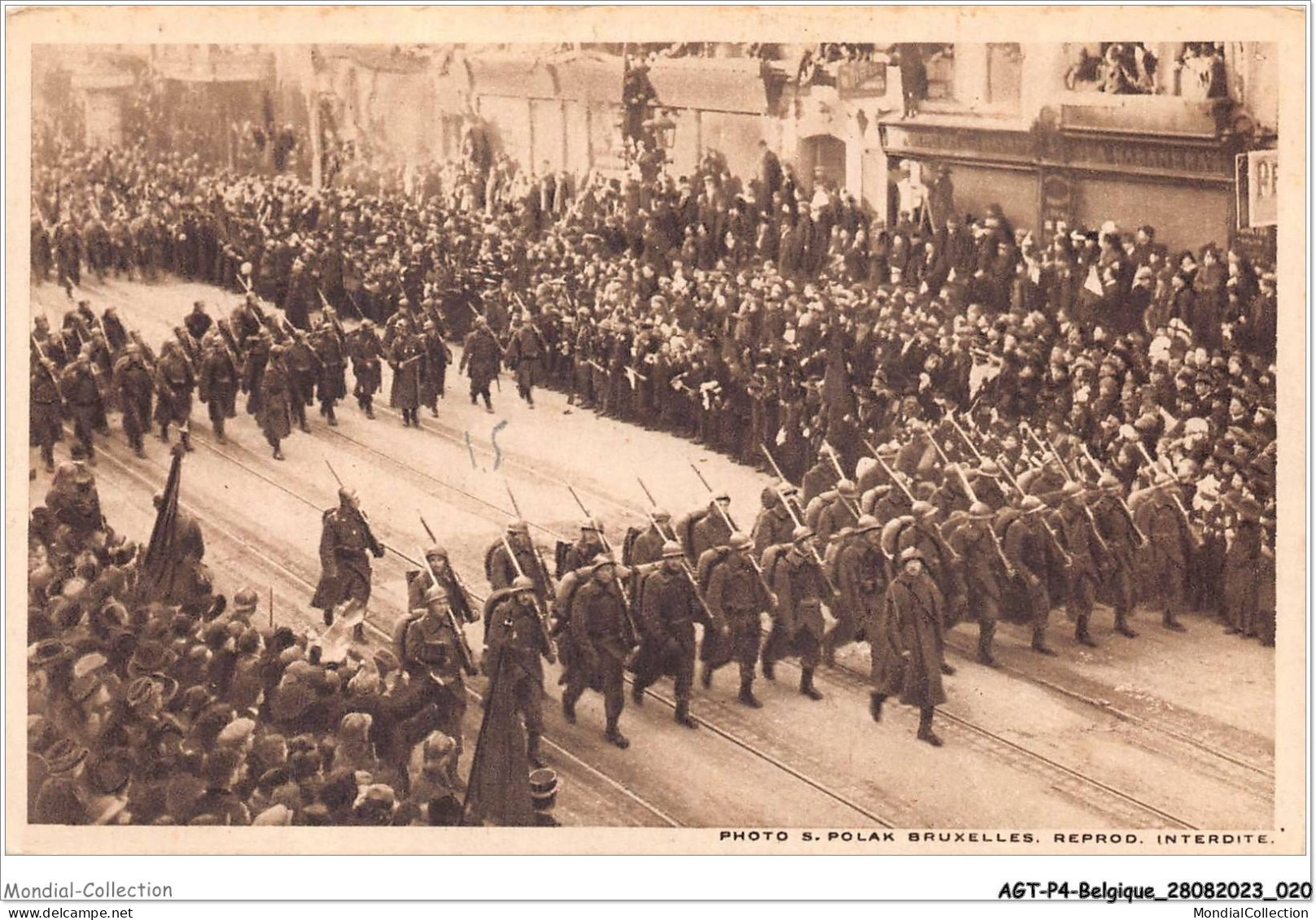 AGTP4-0241-BELGIQUE - BRUXELLES - Les Carabiniers Belges  - Aeroporto Bruxelles