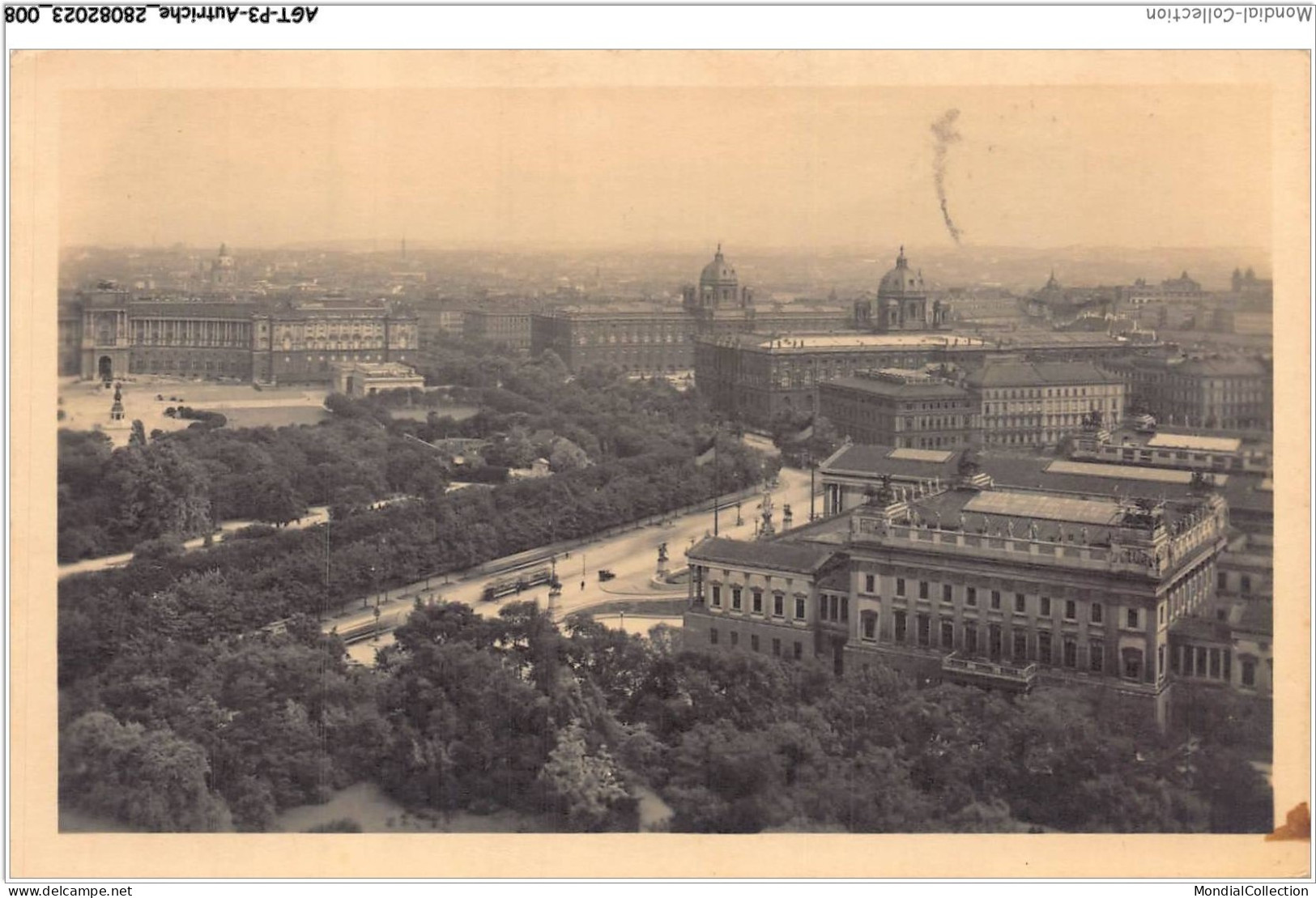 AGTP3-0150-AUTRICHE - WIEN - Ausblick, Rathausfurm, Burgtheater  - Musea