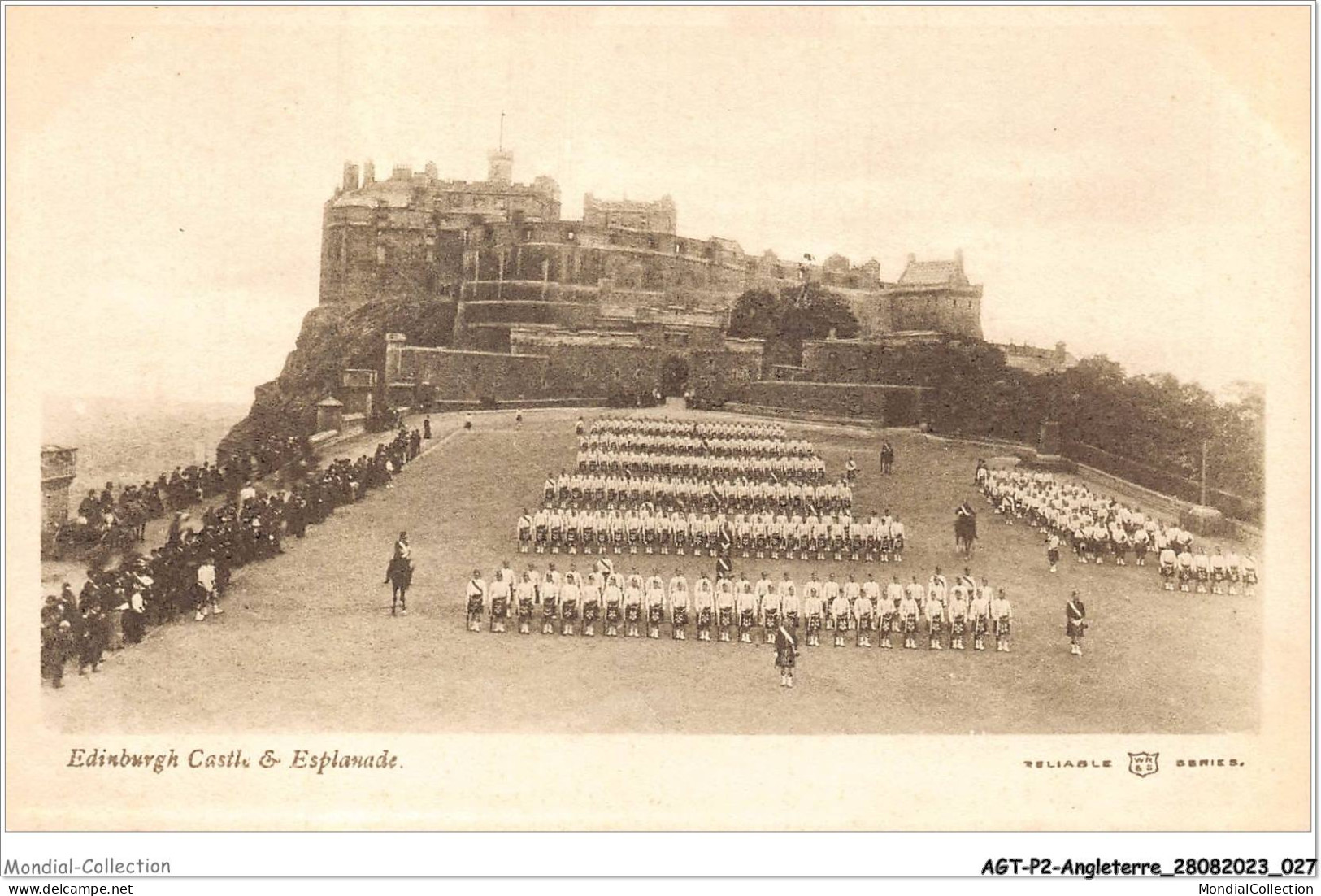 AGTP2-0075-ANGLETERRE - EDINBURGH - Castle And Esplanade  - Other & Unclassified