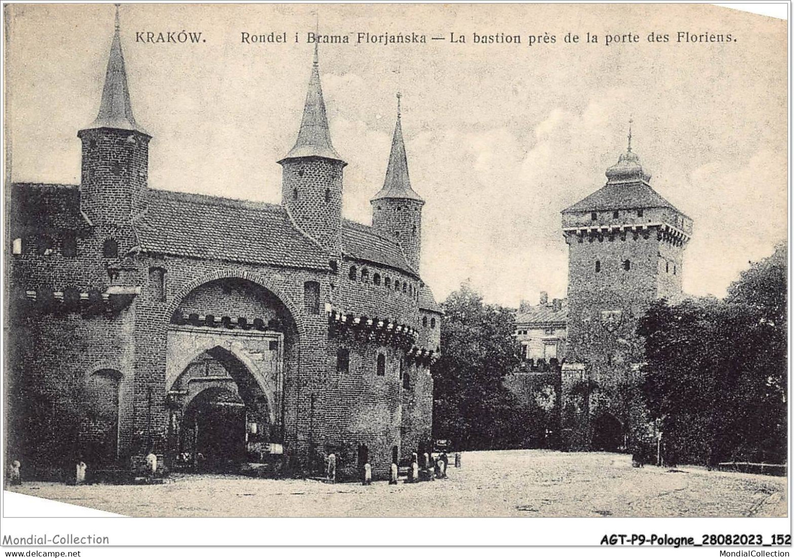 AGTP9-0713-POLOGNE - KRAKOW - Le Bastion Près De La Porte Des Floriens  - Polen