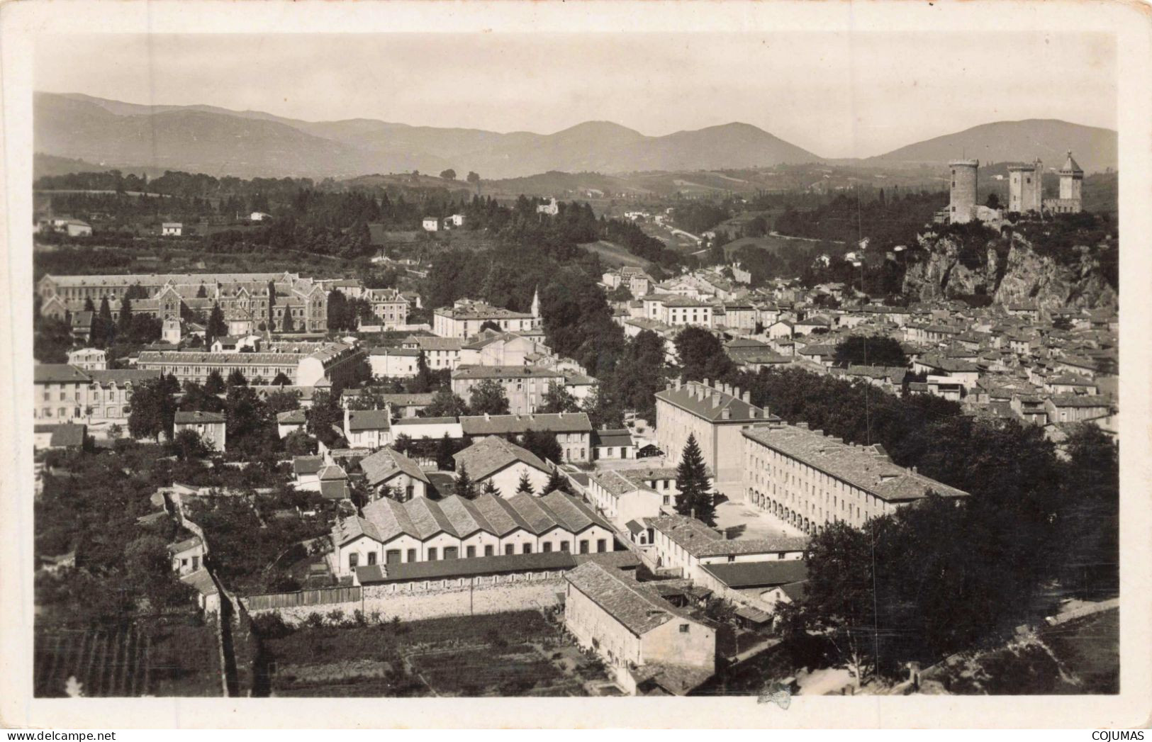 09 - FOIX _S28829_ Panorama Vers Les Ecoles Et Les Casernes - Foix