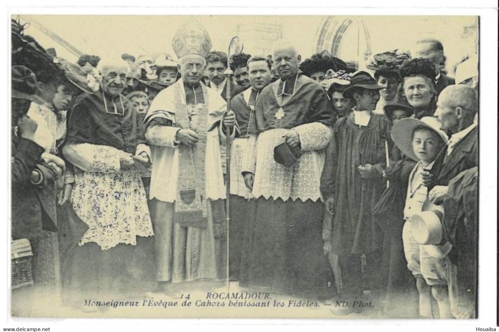 CPA - Monseigneur L'évêques De Cahors Bénissant Les Fidèles - Rocamadour (46) - Rocamadour