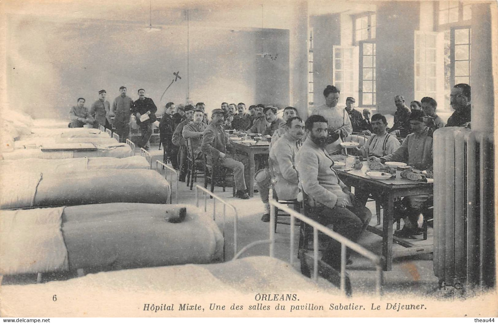 ¤¤   -   ORLEANS  -  Hôpital Mixte, Une Des Salles Du Pavillon Sabatier - Le Déjeuner  -  Guerre 1914-18   -  ¤¤ - Orleans