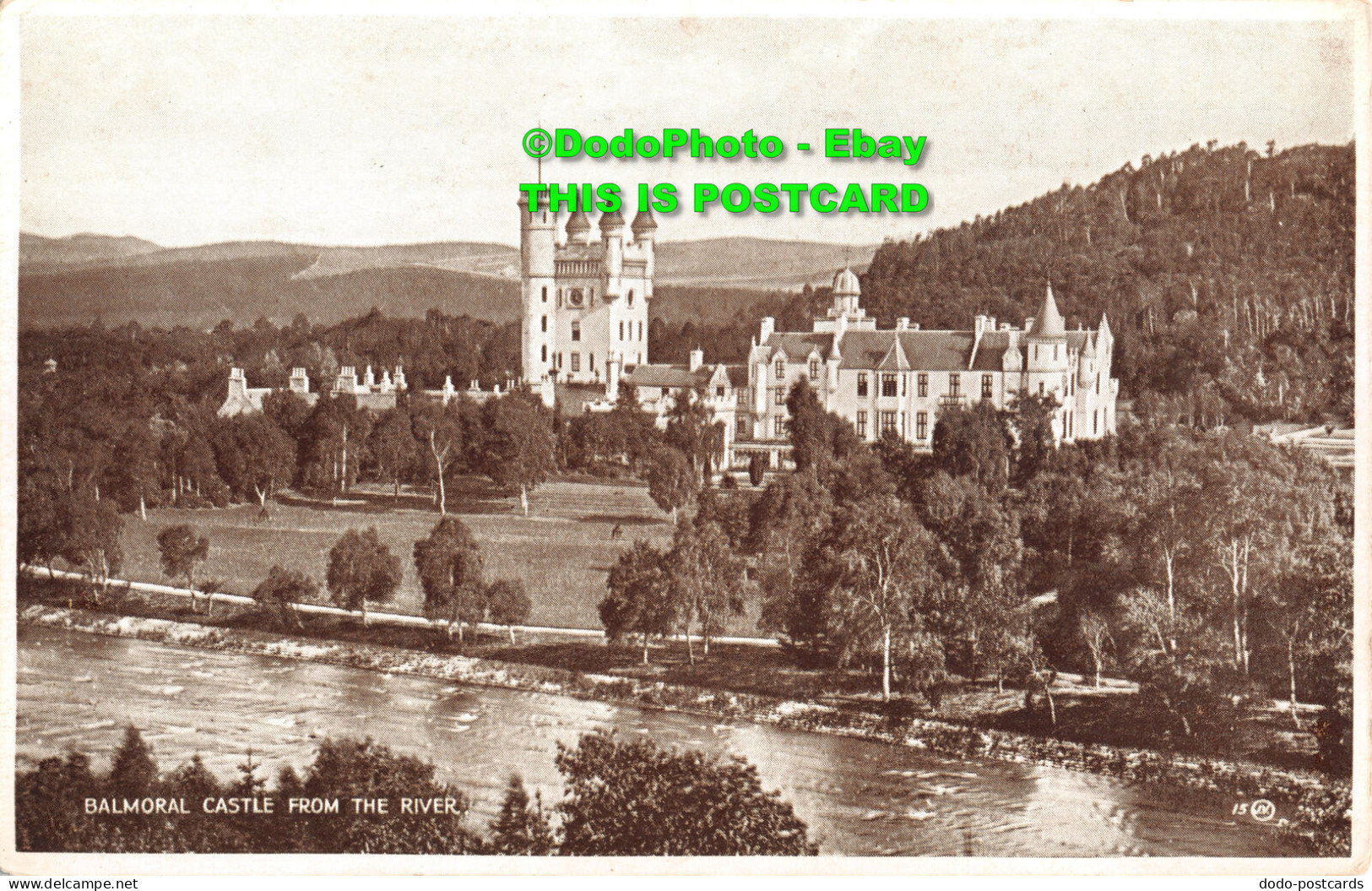 R357978 Balmoral Castle From The River. 15. Valentines. Photo Brown - Monde