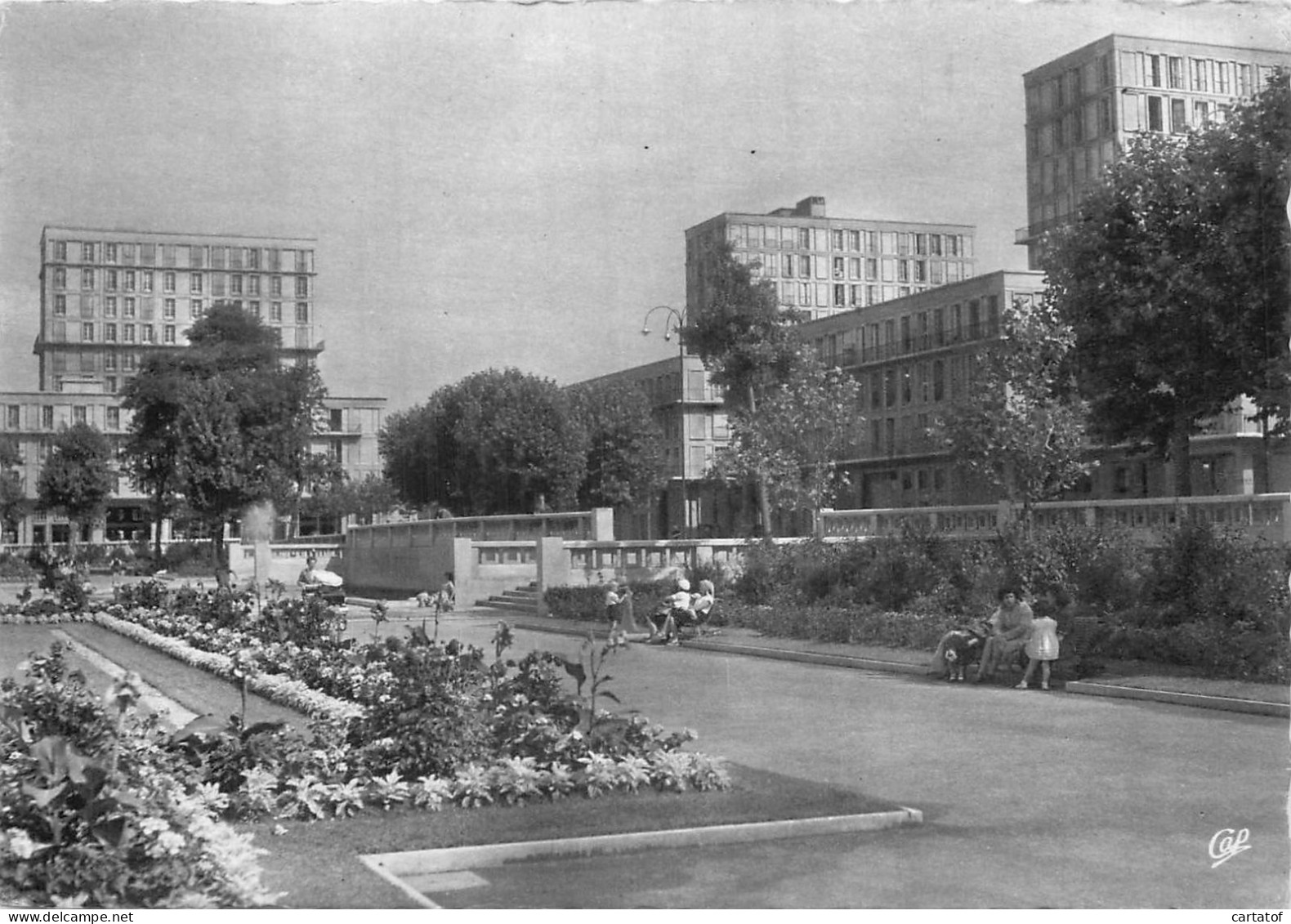 LE HAVRE . Le Jardin De L'Hôtel De Ville - Non Classés