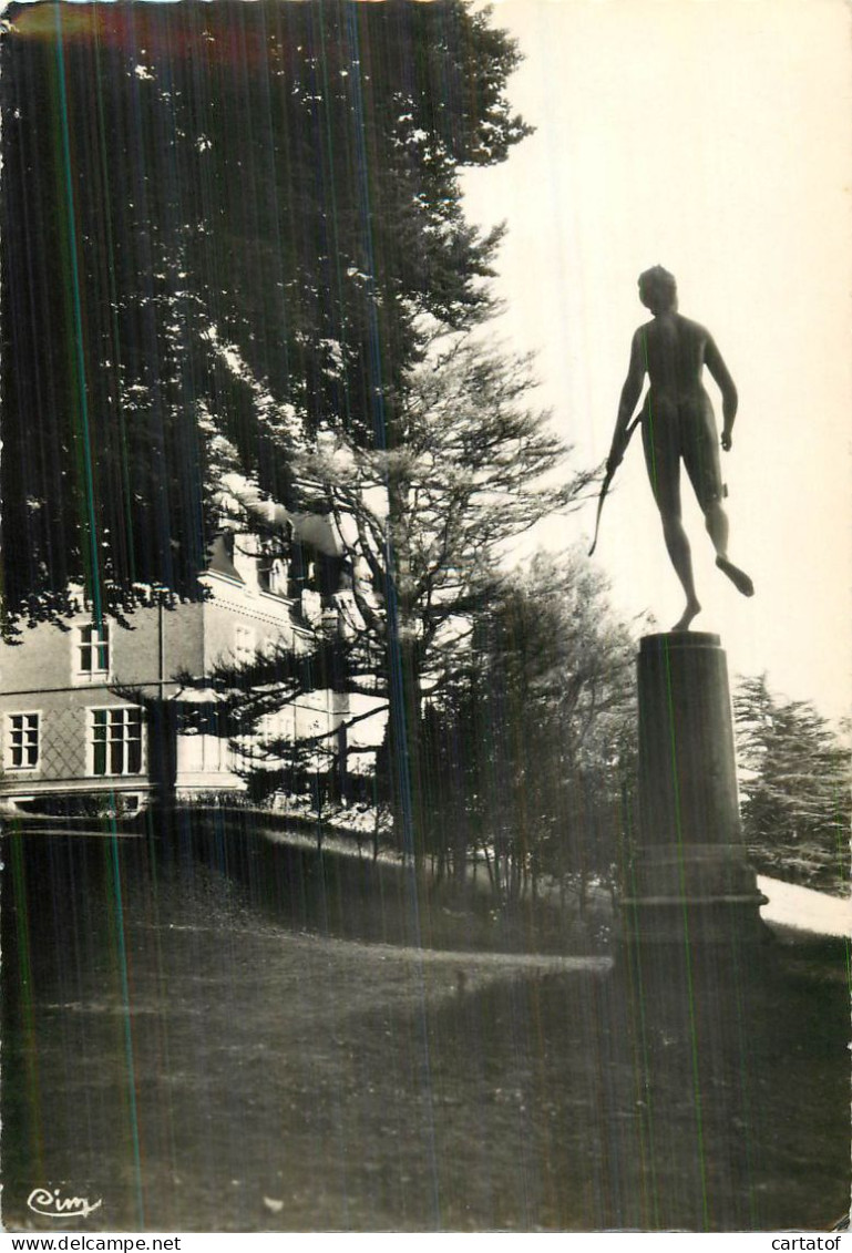 GAILLEFONTAINE . Diane Chasseresse Dans Le Parc Du Château - Sonstige & Ohne Zuordnung