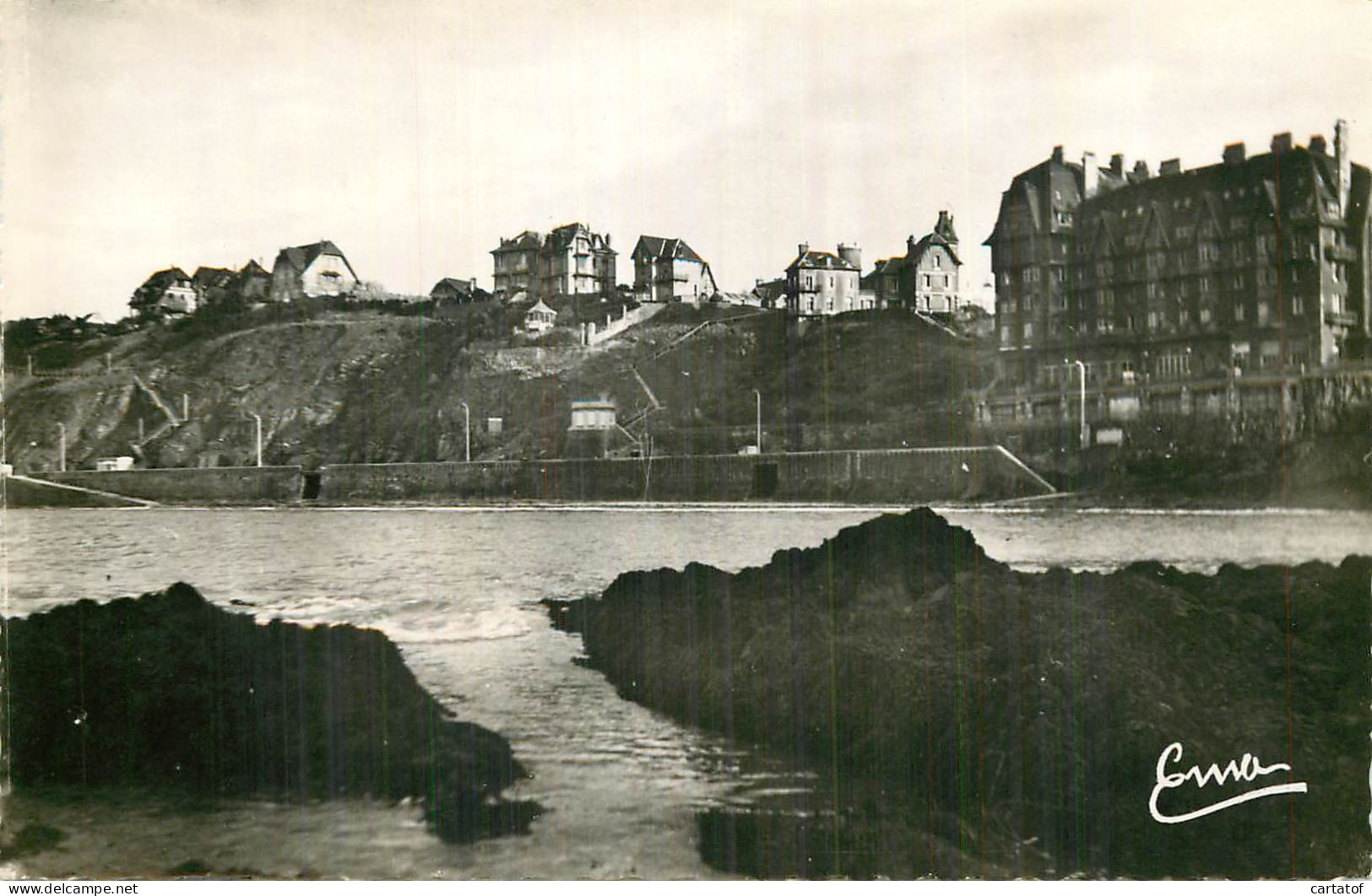 GRANVILLE . La Plage Et Les Rochers à Marée Basse . - Granville