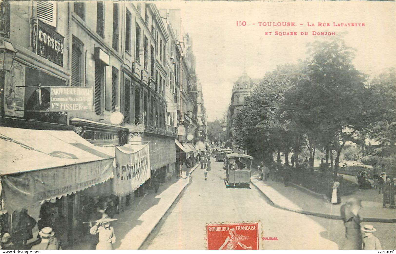TOULOUSE . La Rue Lafayette Et Square Du Donjon . CPA LABOUCHE FRERES TOULOUSE . - Toulouse