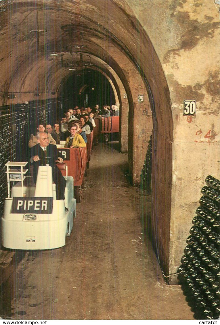 Champagne PIPER HEIDSIECK . REIMS . Visite Des Caves ( Petit Train ) - Reims