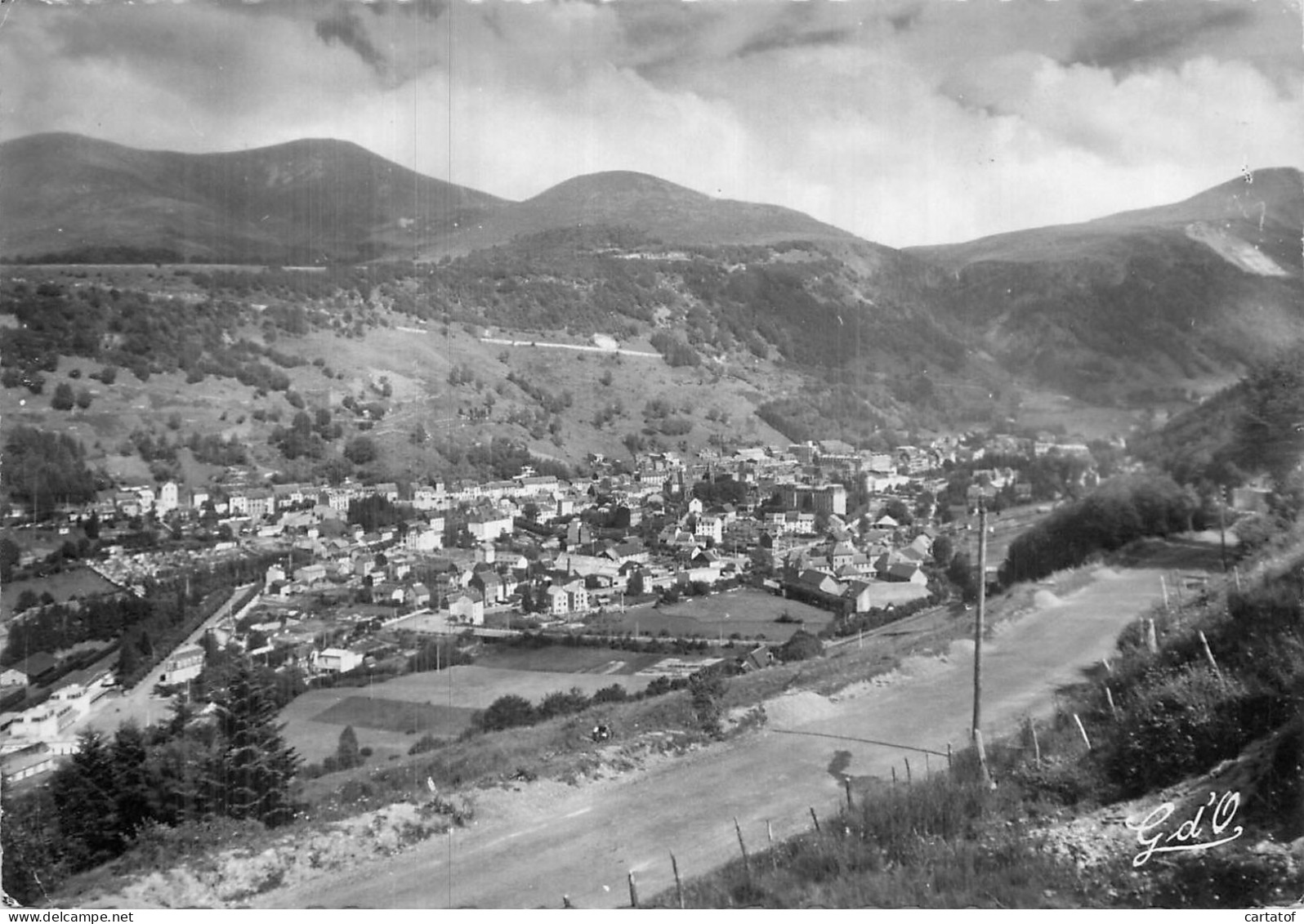 LE MONT DORE . Vue Générale - Le Mont Dore