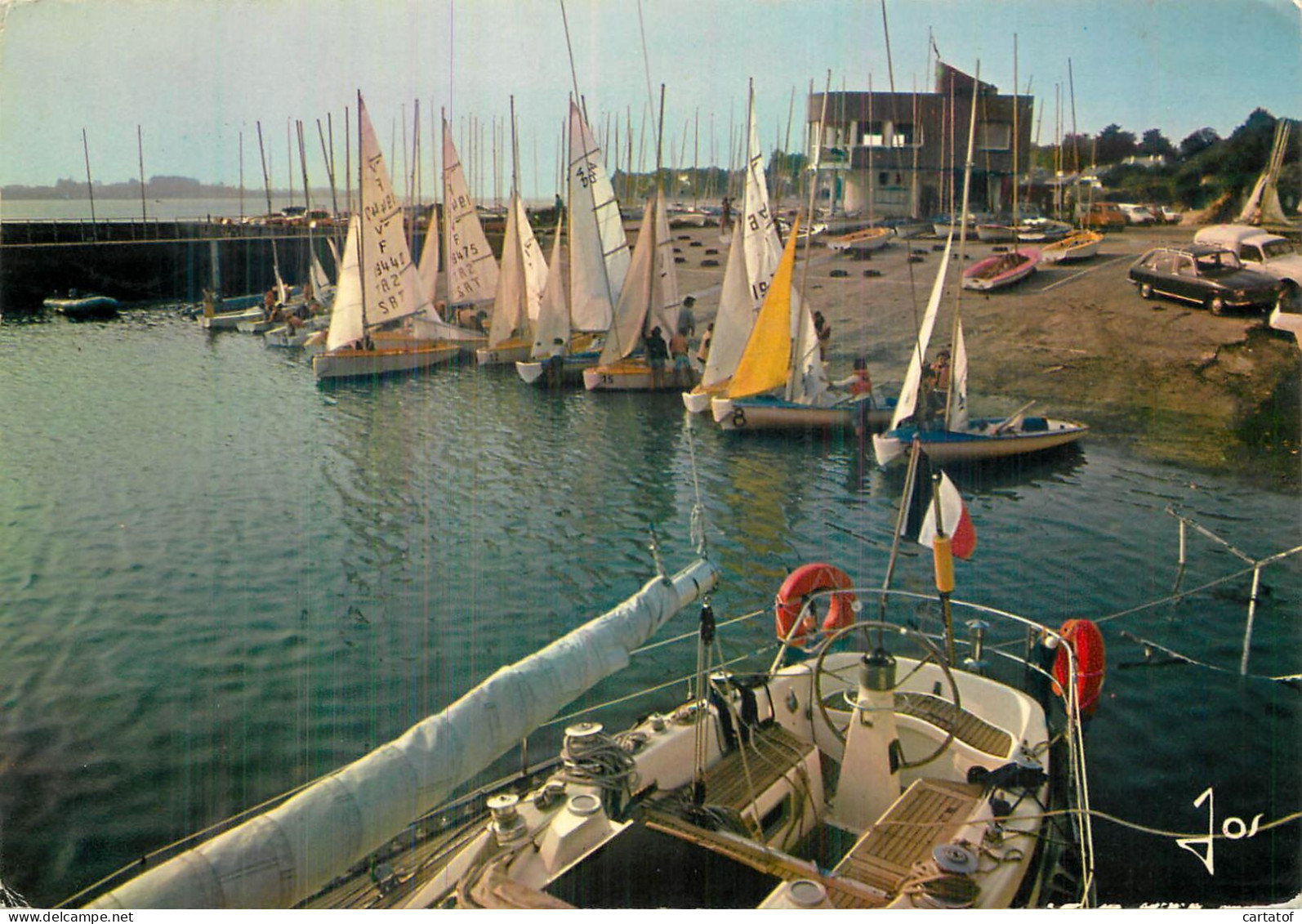 LA TRINITE SUR MER . Le Centre Nautique - La Trinite Sur Mer