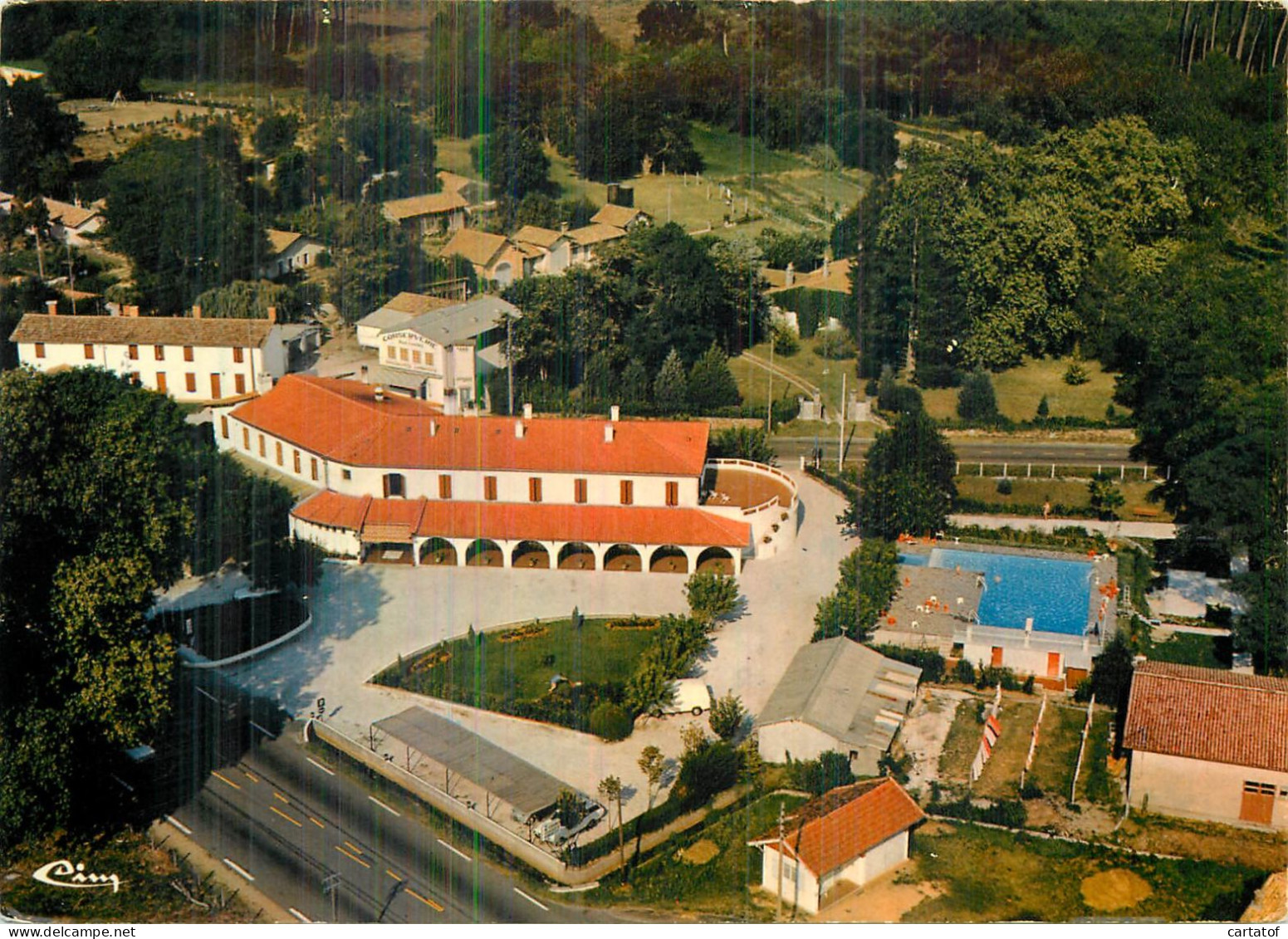 LE MURET . LE GRANDGOUSIER Hôtel Restaurant . Vuie Aérienne - Autres & Non Classés