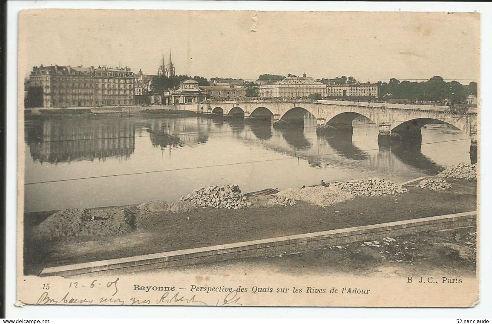 Perspective Des Quais Sur Les Rives De L'Adour     1902    N° 15 - Bayonne