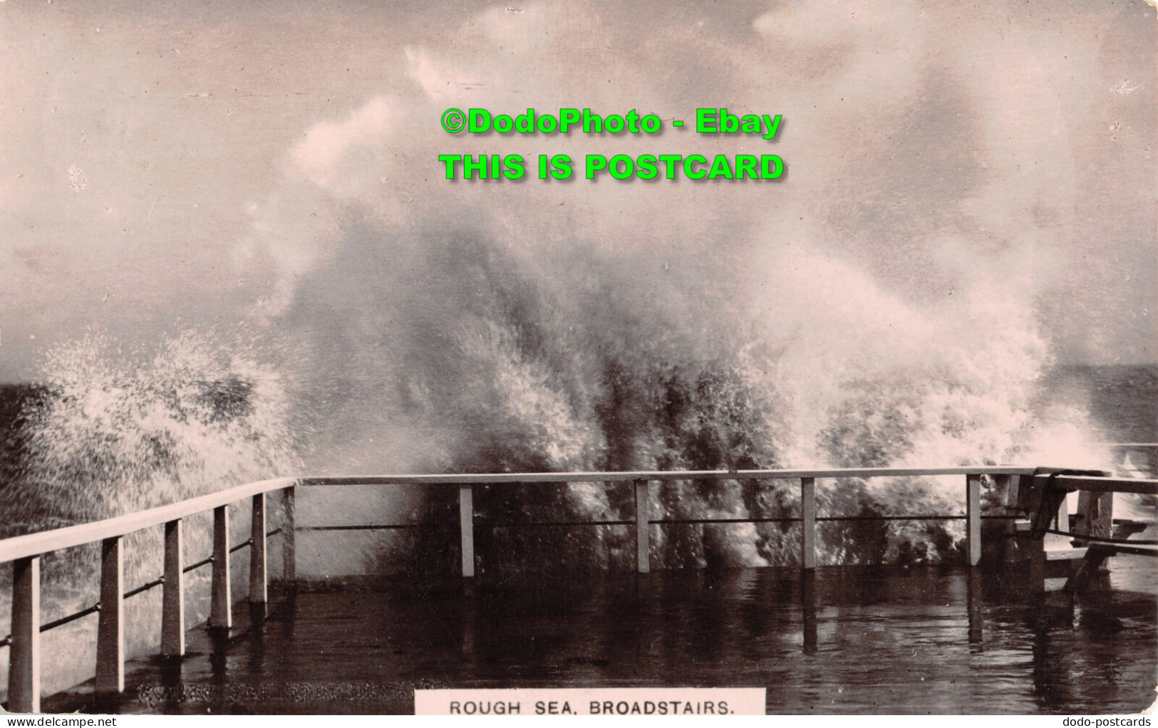 R358167 Broadstairs. Rough Sea. Postcard. 1910 - Monde