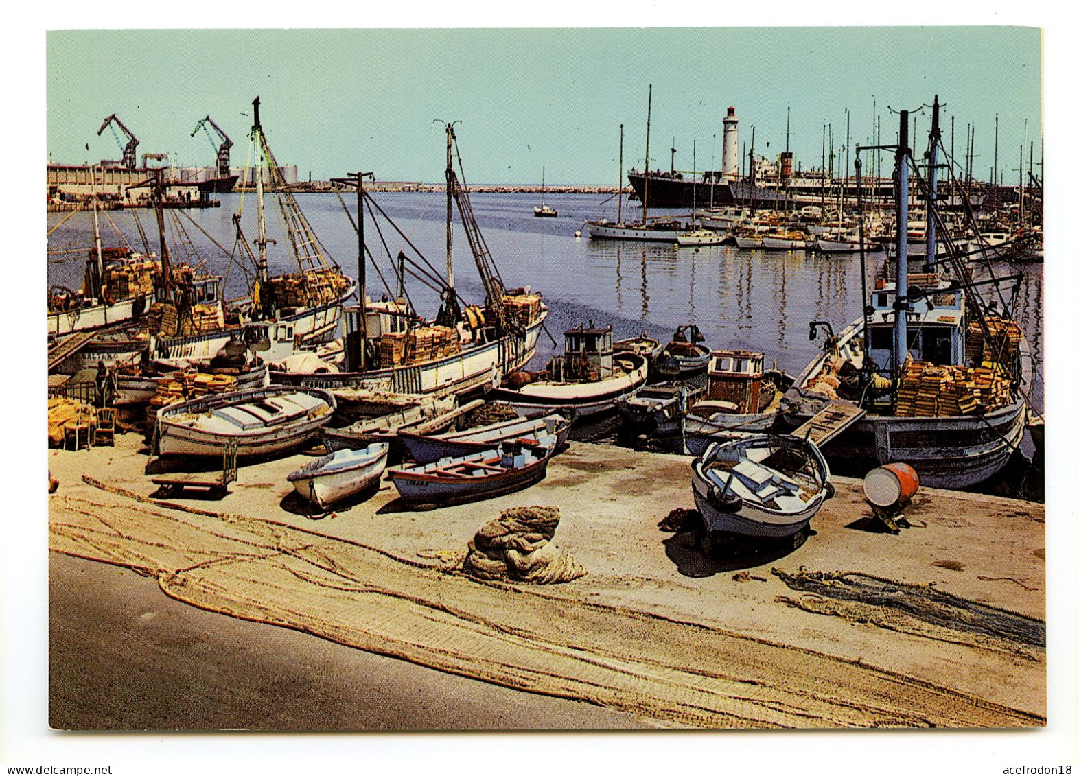 SÈTE - Les Quais Et Ses Bateaux De Pêche - Sete (Cette)