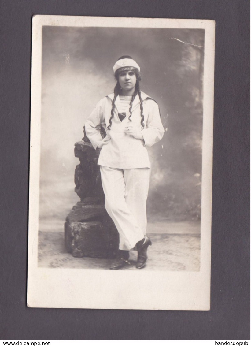 Carte Photo Jeune Fille En Uniforme De Marin Equipages De La Flotte ( Mode Costume  3912) - Moda
