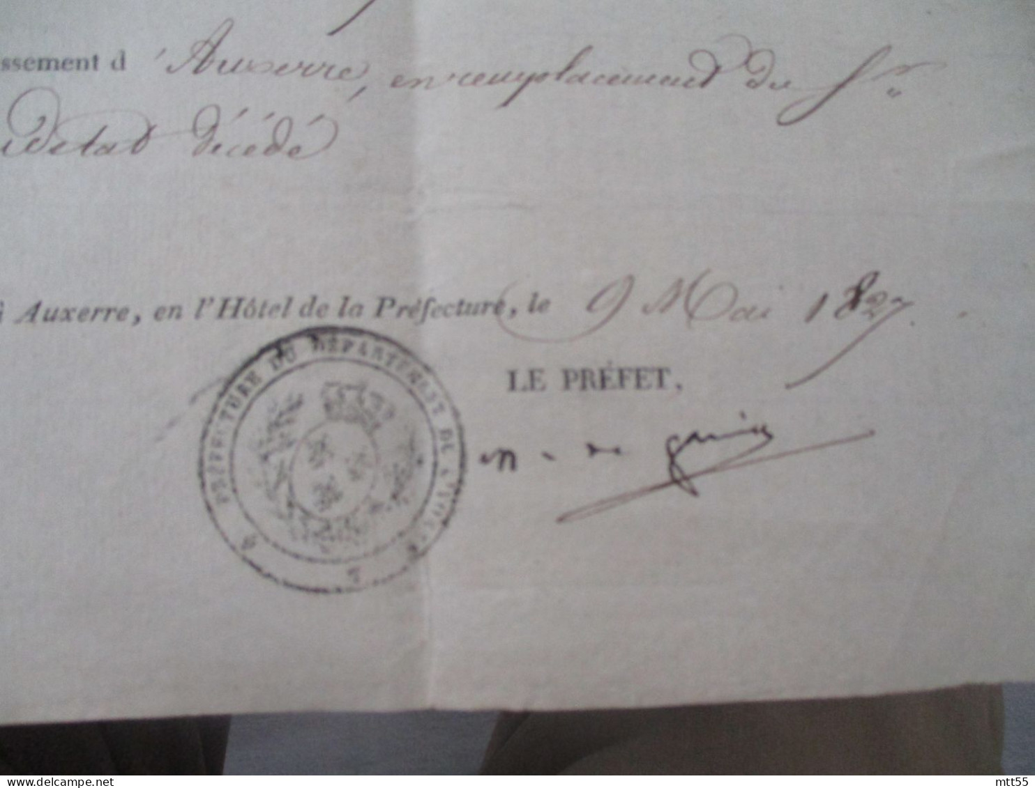 1827 AUXERRE  ACTE MANUSCRIT NOMMANT UN MEMBRE DE LA COMMUNE DE CHILZY - Documenti Storici