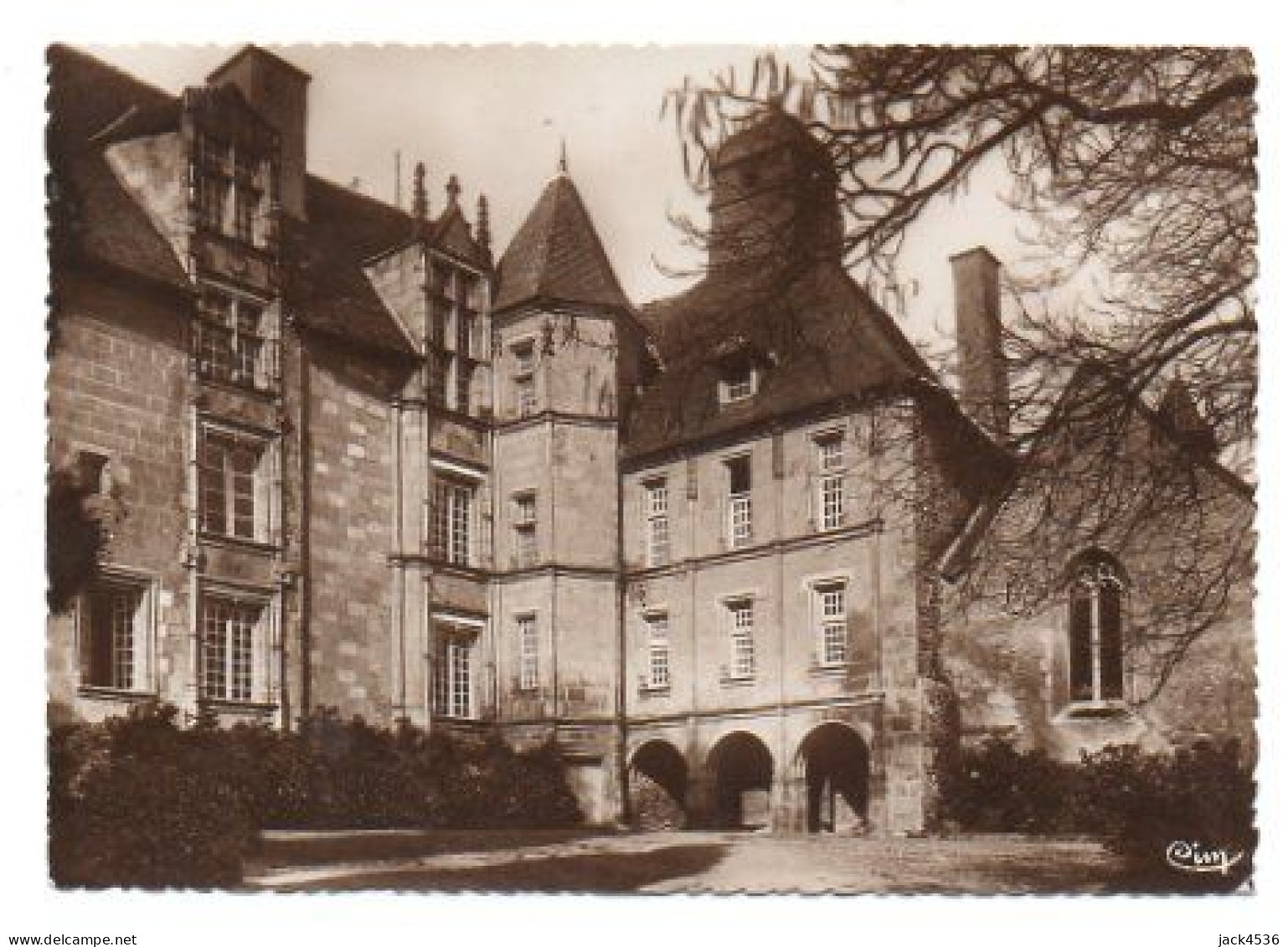 Carte Postale Moderne - 15 Cm X 10 Cm - Circulé - Dép. 23 - GUERET - Ancien Château Des Comtes De La MARCHE - Guéret