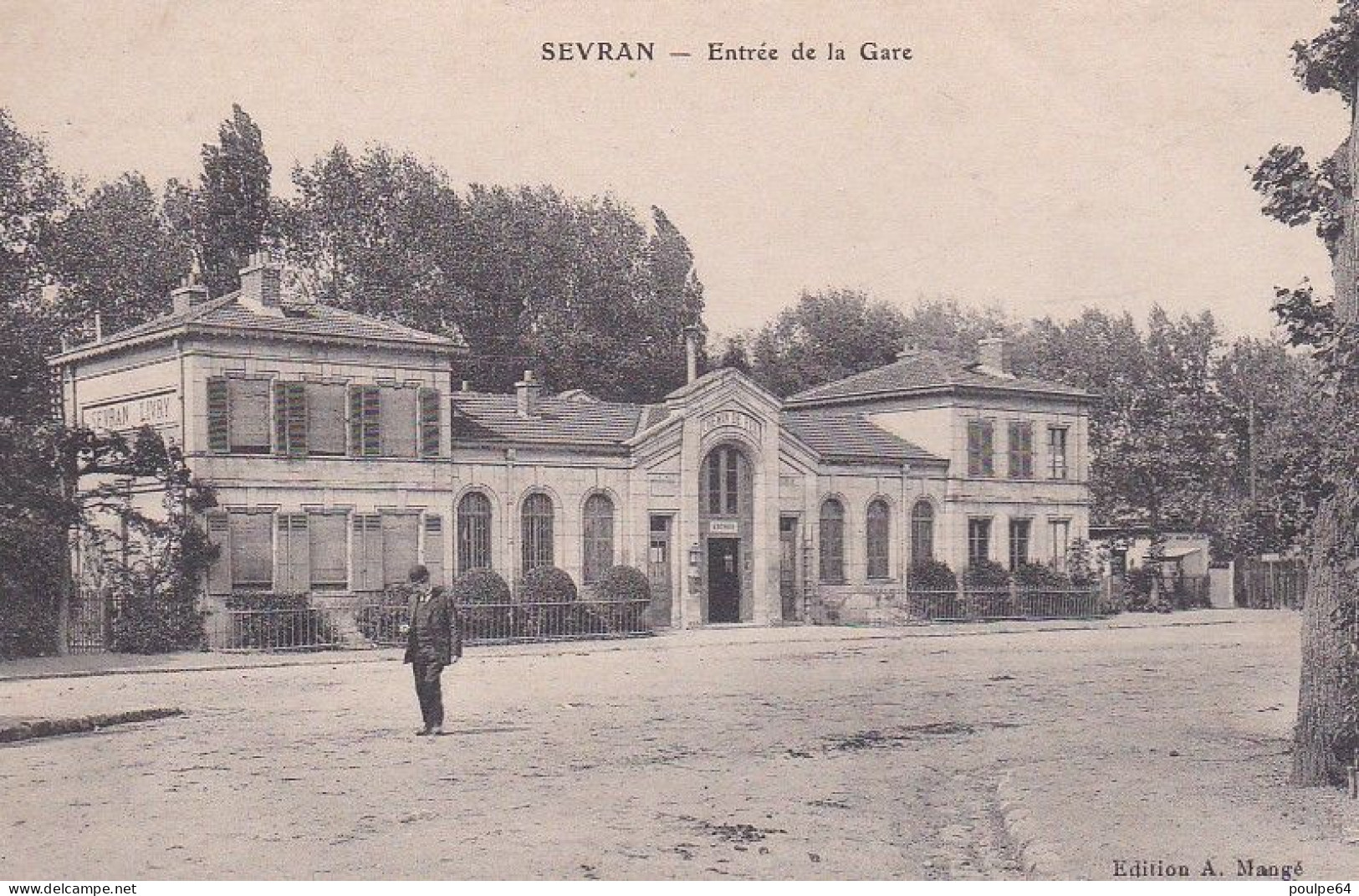 La Gare : Vue Extérieure - Sevran