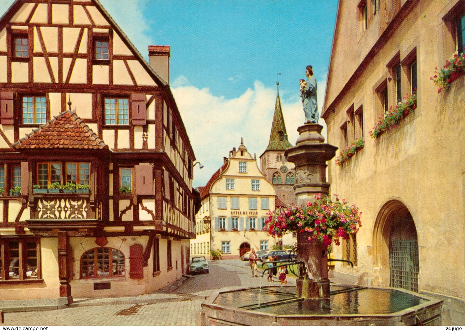 CPM-68- TURCKHEIM - Place Turenne - Hôtel De Ville - Ami8 Citroën *TBE- **2 Scans - Turckheim