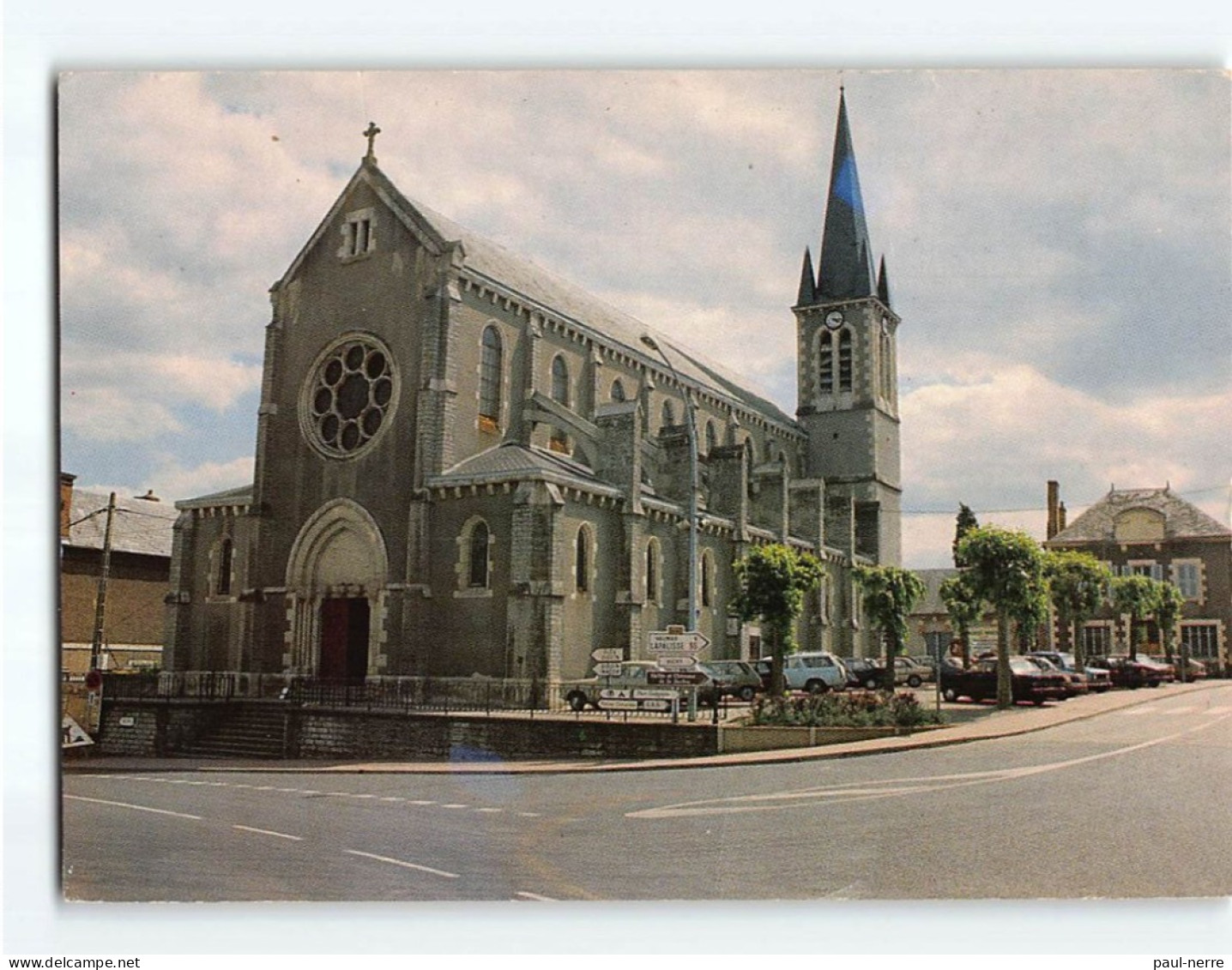 DOMPIERRE SUR BRESLE : L'Eglise - Très Bon état - Other & Unclassified