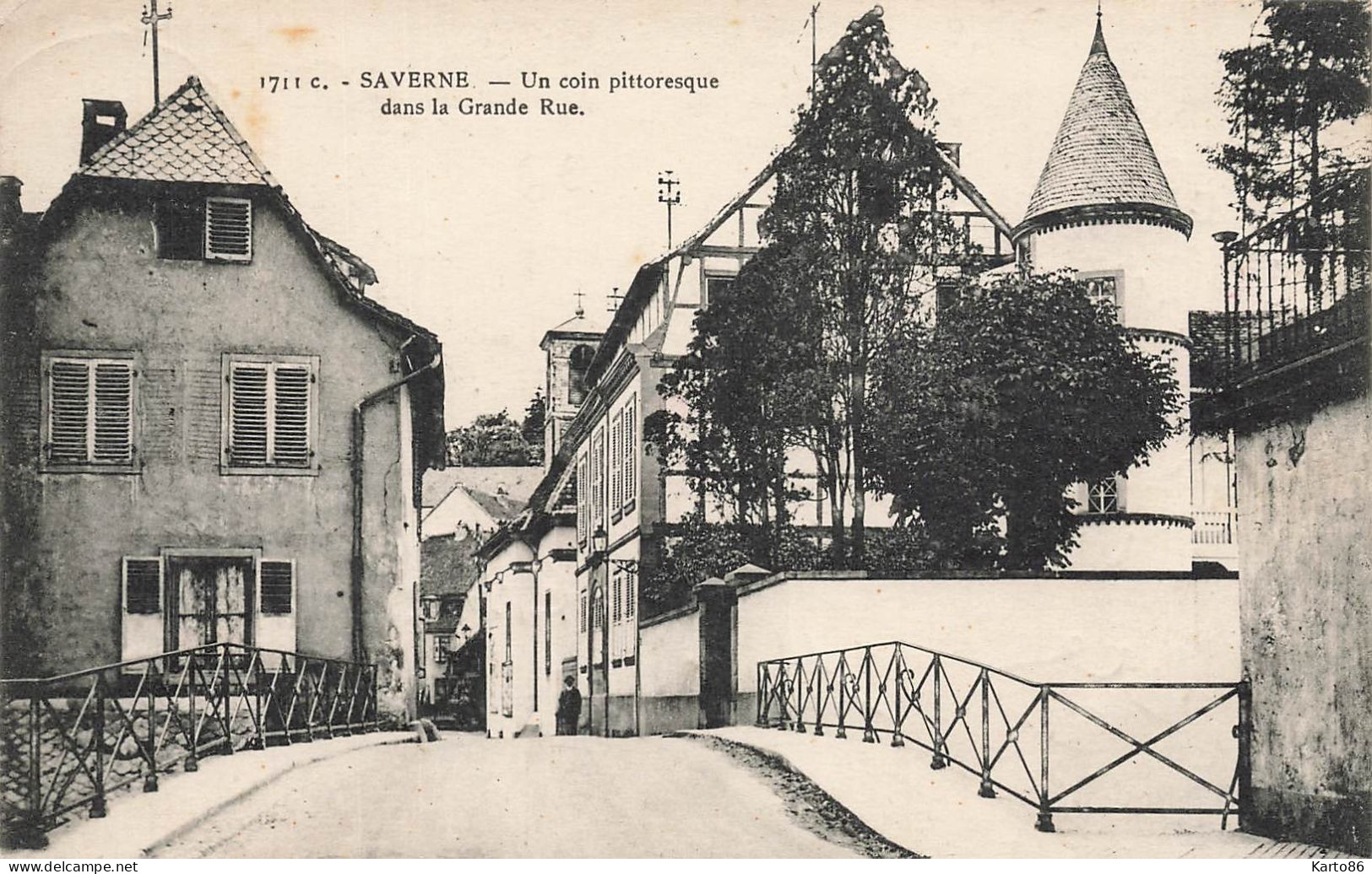 Saverne * Un Coin Pittoresque Dans La Grande Rue - Saverne