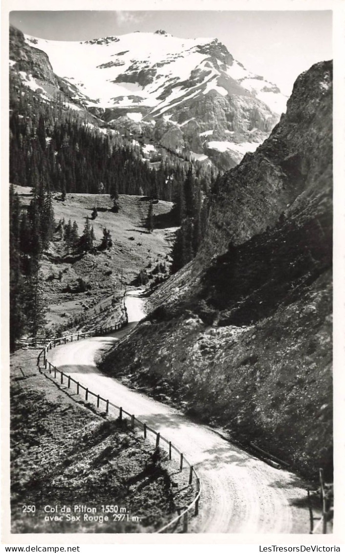 SUISSE - Am Col De Pillon 1550 M Avec Sex Rouge 2971 M - Route - Vue Générale - Carte Postale - Autres & Non Classés