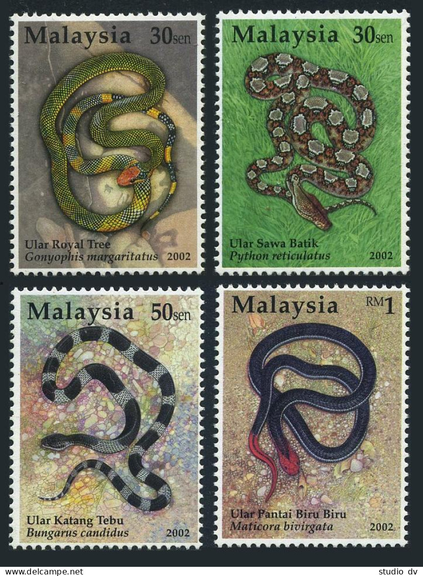 Malaysia 865-868,MNH. Snakes 2002.Ophiophagus Hannah,Bungaris Candidus,Python - Malasia (1964-...)